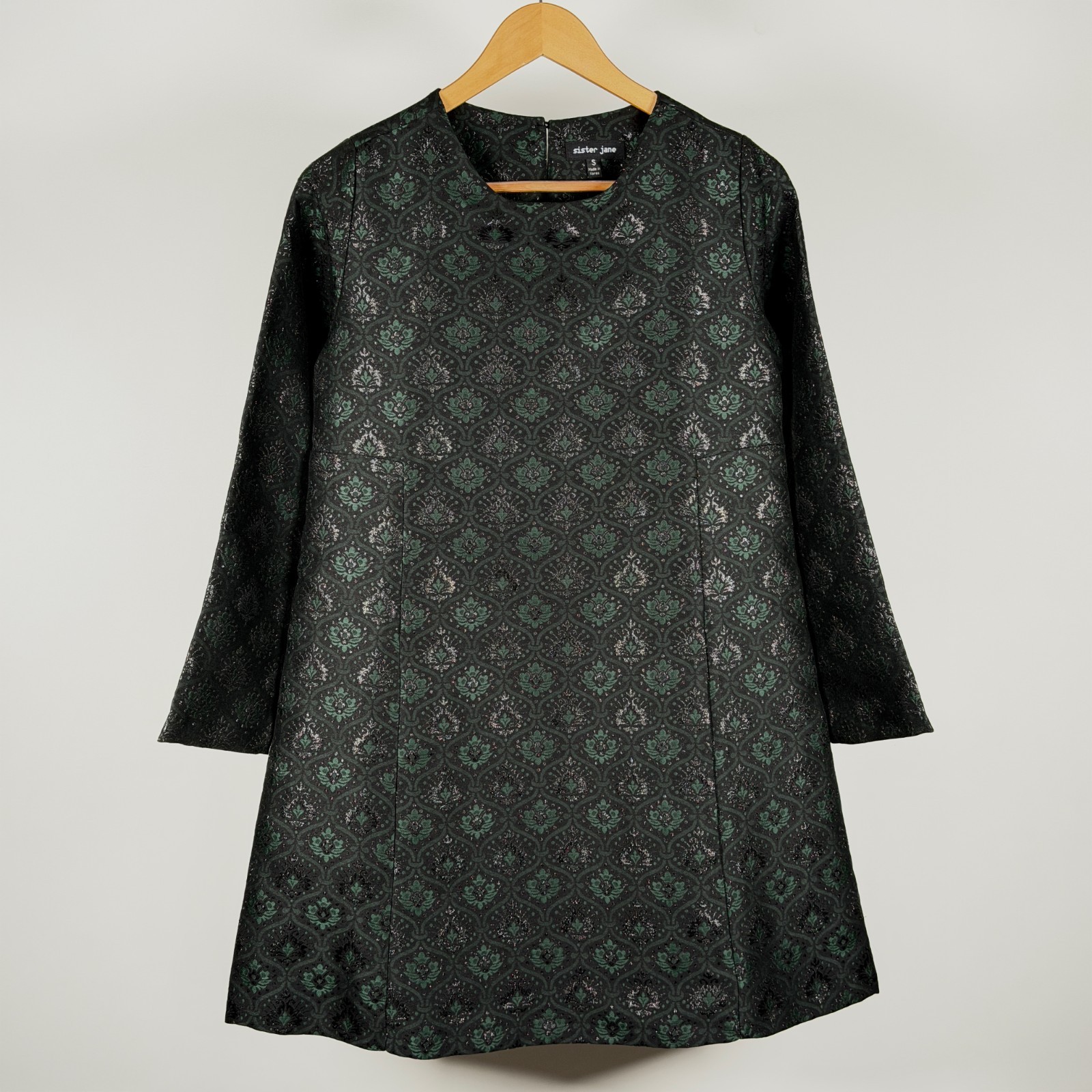 Sister Jane Black Green Jacquard Shift Dress Flared Sleeves Size S Small EUC