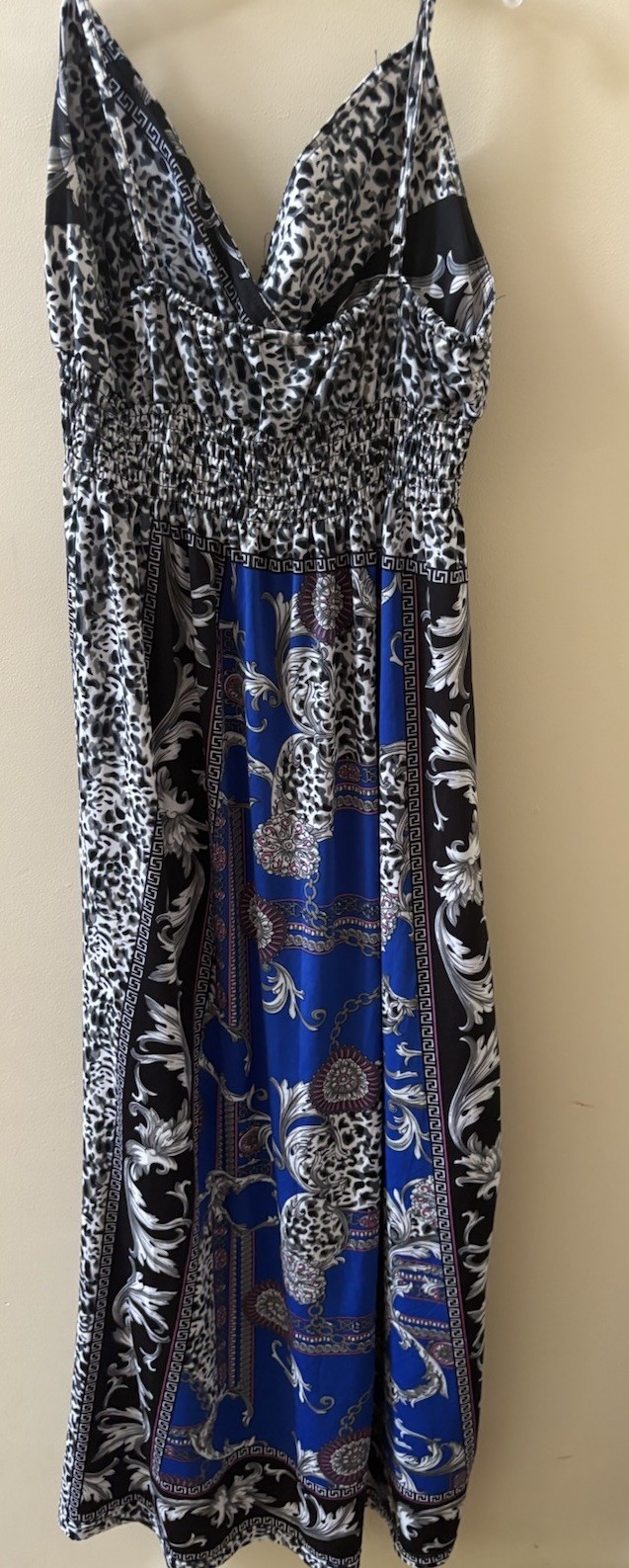 She’s Cool XL Blue Black White Maxi Dress V-Neck Sleeveless Smocked Animal Print