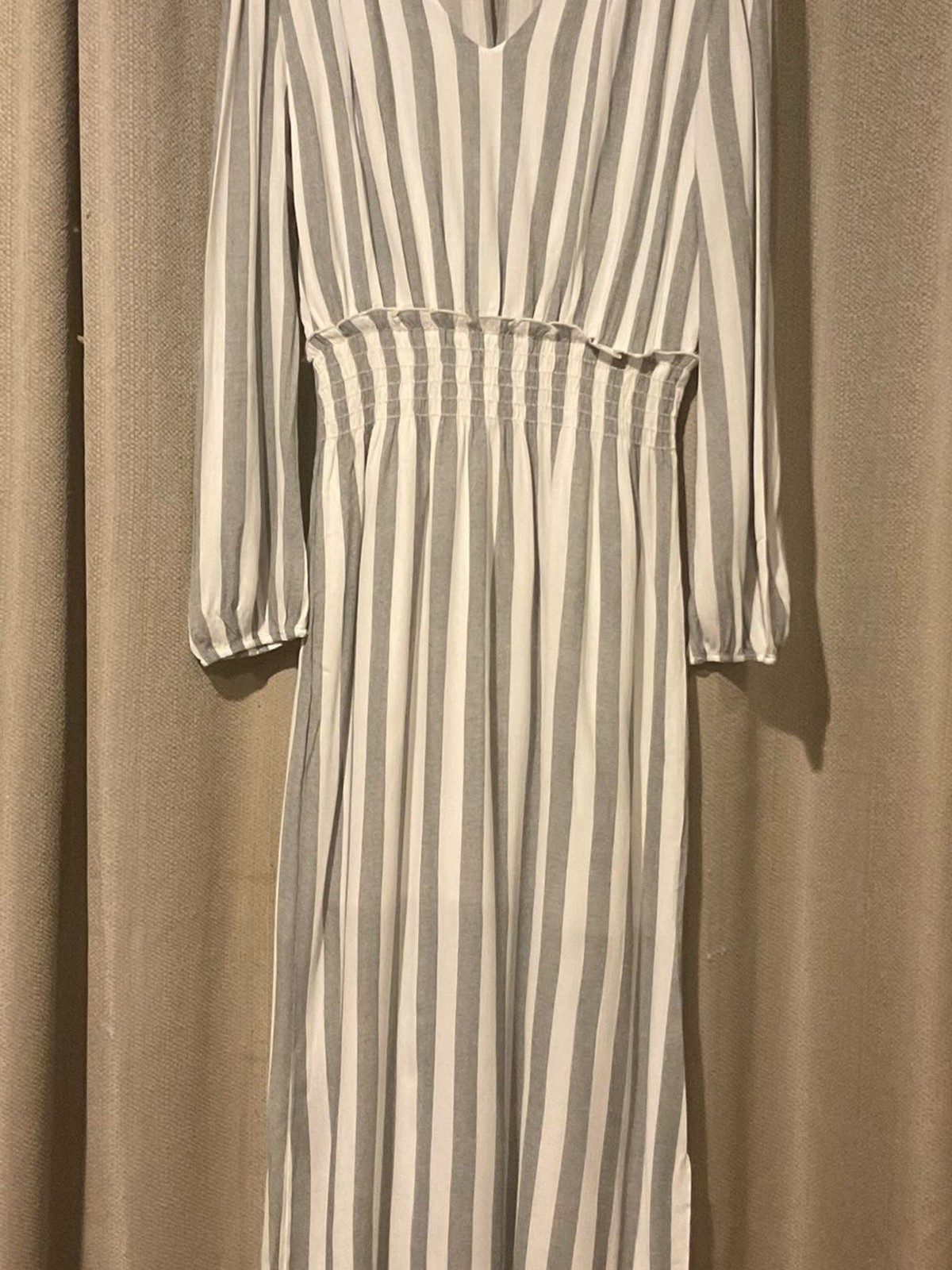 NWT Fraiche By J Classic Striped V-Neck Maxi Dress in White & Light Gray XL
