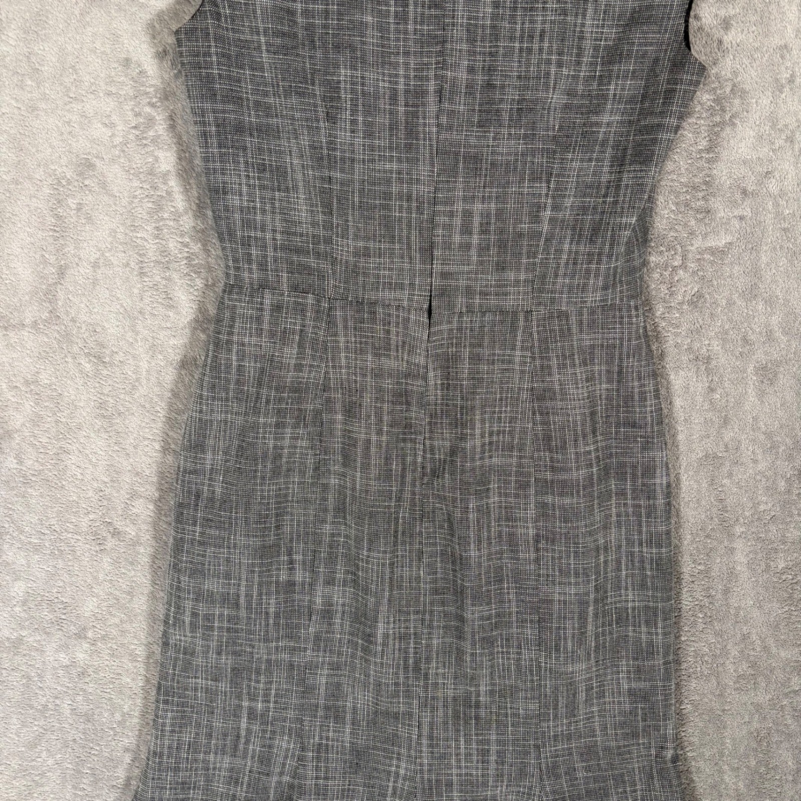 White House Black Market Gray Crosshatch Fit Flare Sheath Dress Size 0 Office