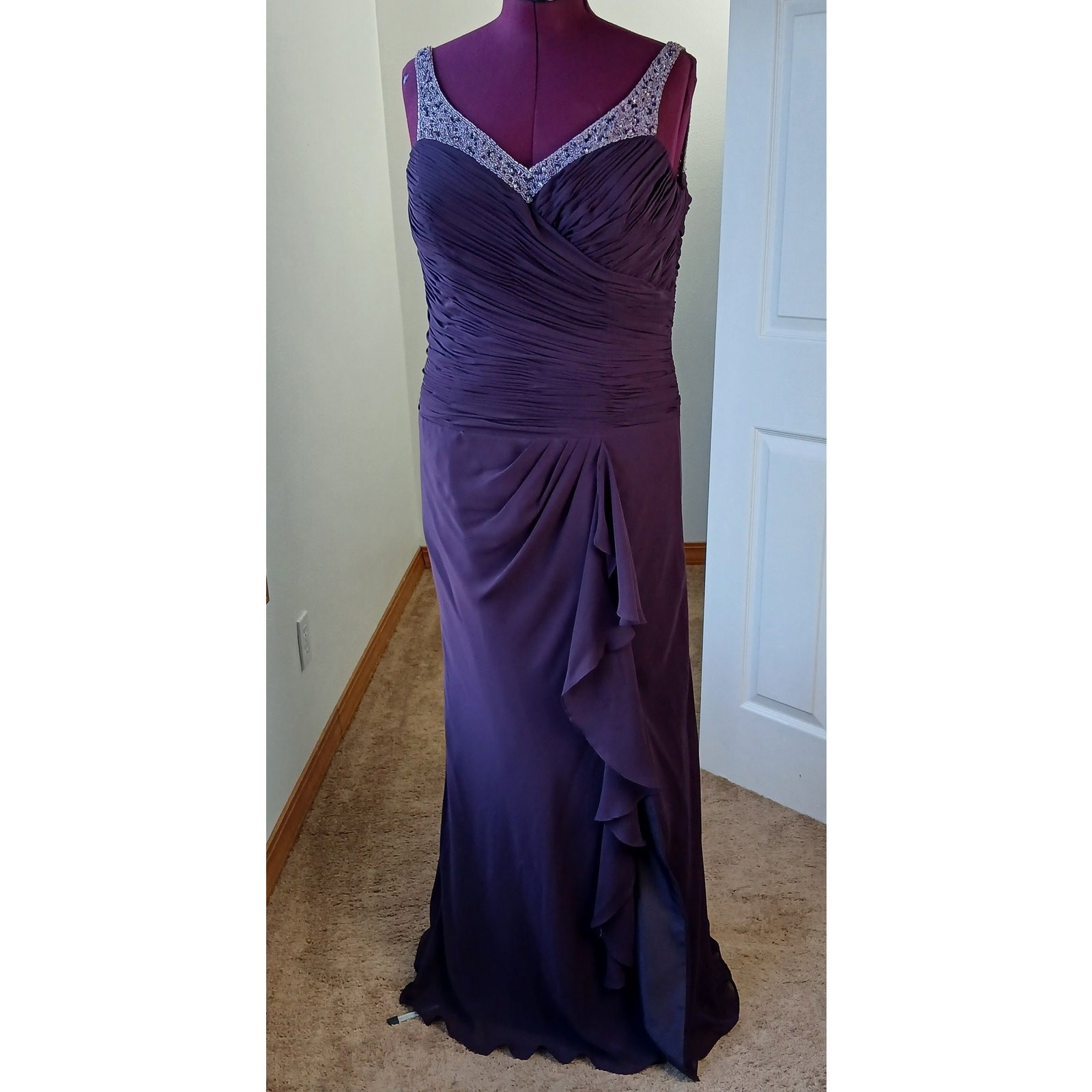 La Perle Aubergine Beaded Sweetheart Maxi Gown 16 slight train leg slit formal