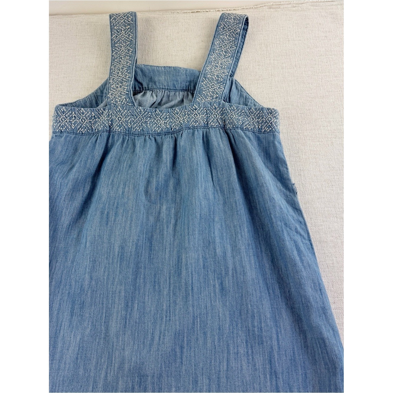 Universal Thread Chambray Embroidered Square Neck summer Dress women’s size M