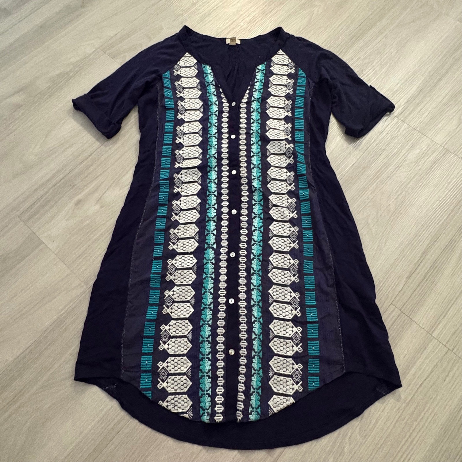 TINY Dress Women Anthropologie Navy Blue Embroidered Boho Shift Short Sleeve L