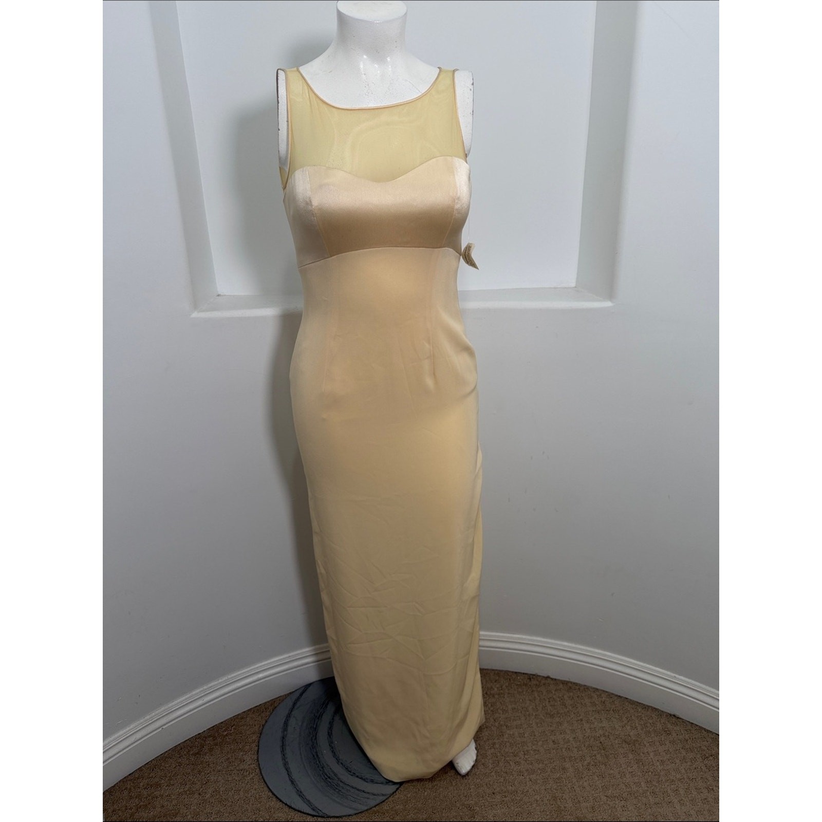 Black Tie Oleg Cassini Vintage Sleeveless Cream Illusion Bodice Evening Gown 12