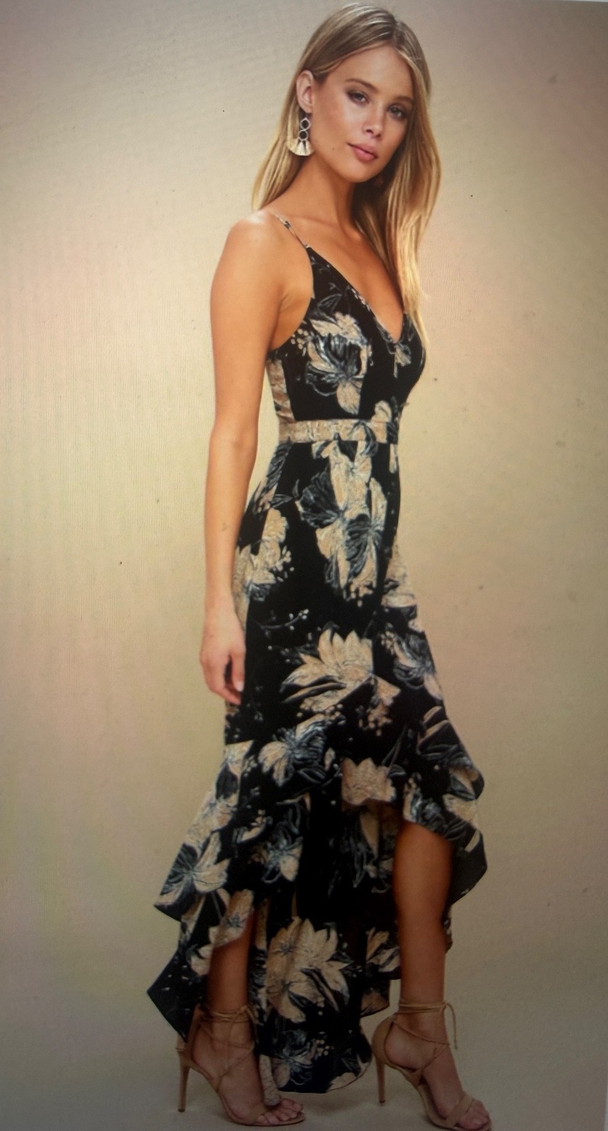 Lulu’s Darling Daylily Black Floral High Low Maxi Dress. Size S. Ruffled Hem.