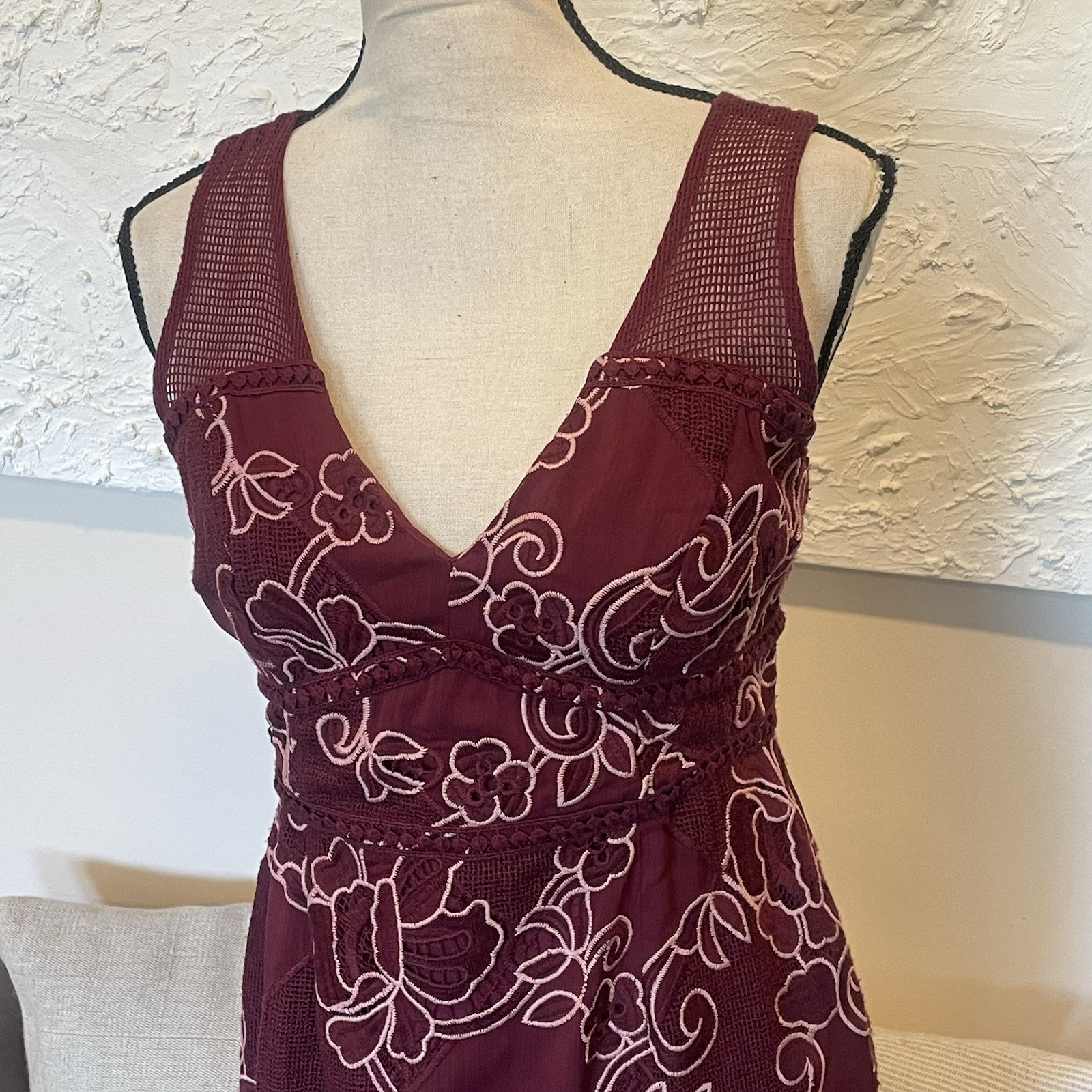 Moulinette Soeurs Ariana Lace Embroidered Sheath Dress Burgundy Pink Sz 6P NWT