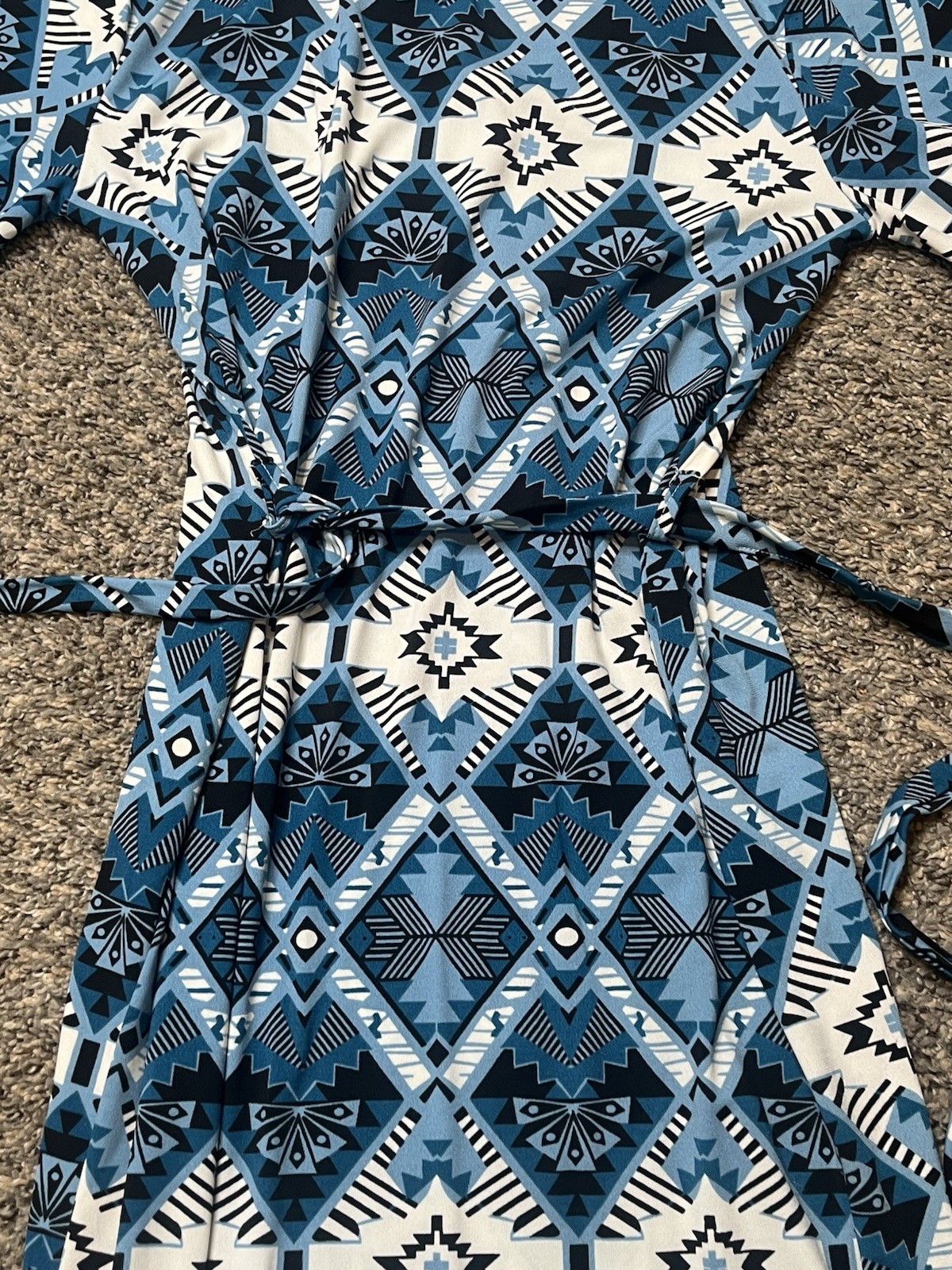 Jonathan Martin blue and white diamond pattern dress with tie waist, size large