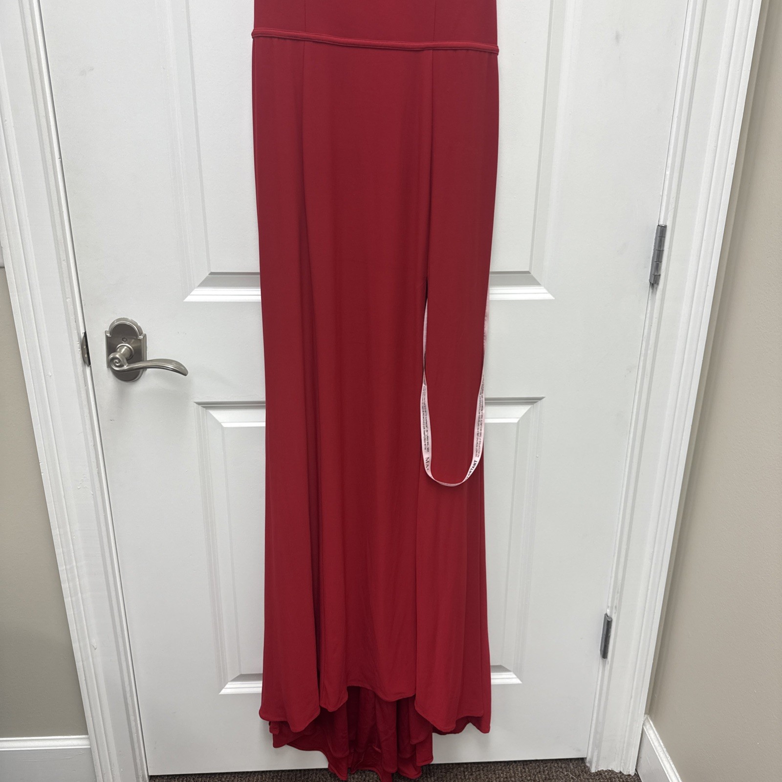 MAC DUGGAL Size 10 Red 25846 Sleeveless Plunge Neck High Slit Formal Gown Dress