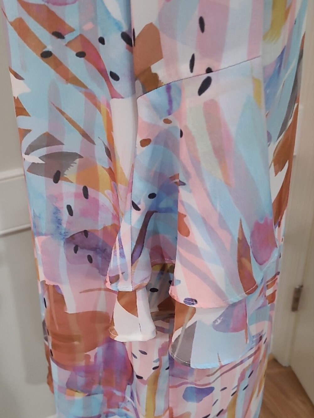 Jade Abstract Watercolor Print Shift Dress in Pastel Pink and Blue – Size M