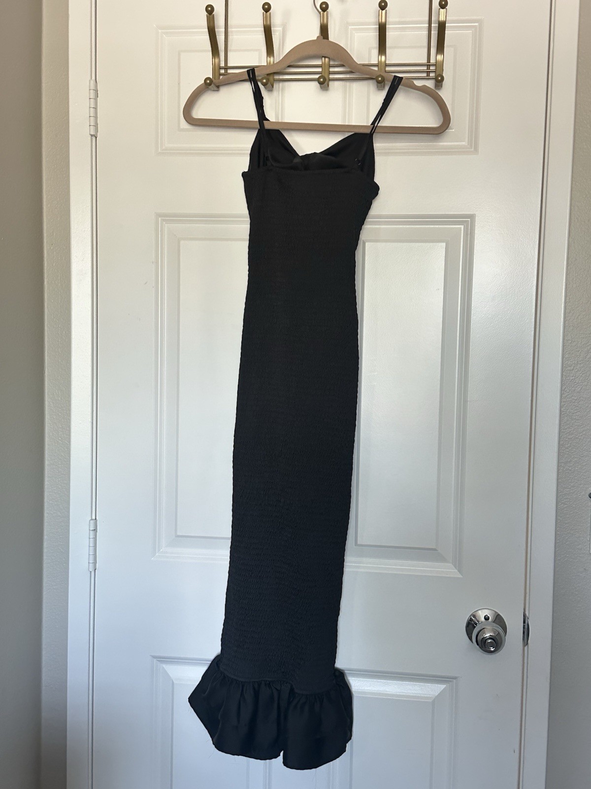 Black Spaghetti Strap V-Neck Evening Small Dress