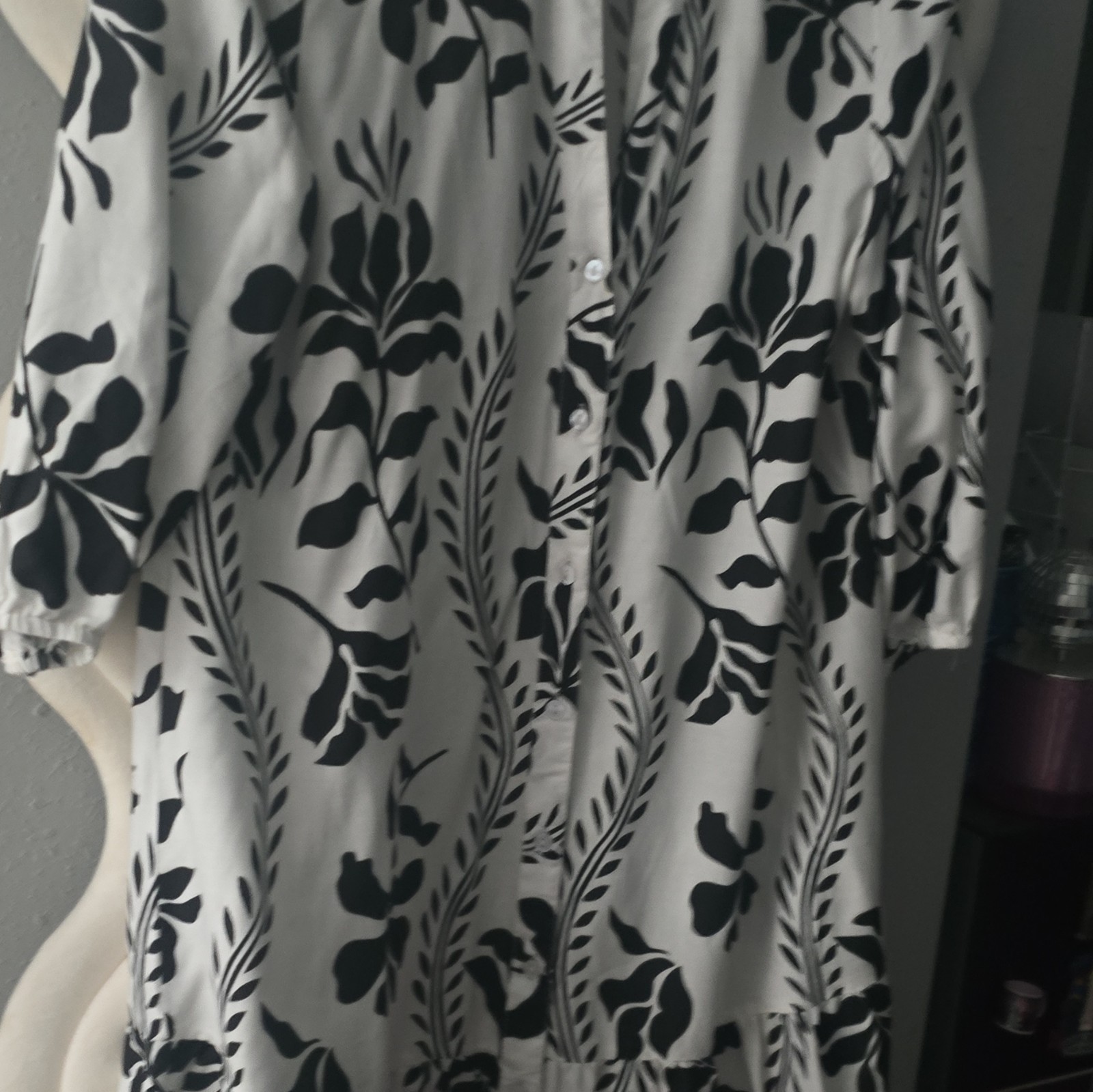 Mlle Gabrielle Floral Shirt Dress Button-Front V-Neck 3/4 Sleeve PLT