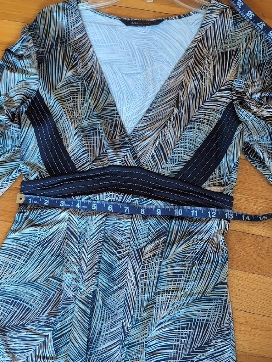 BCBGMaxAzria Patterned V-Neck Midi Dress