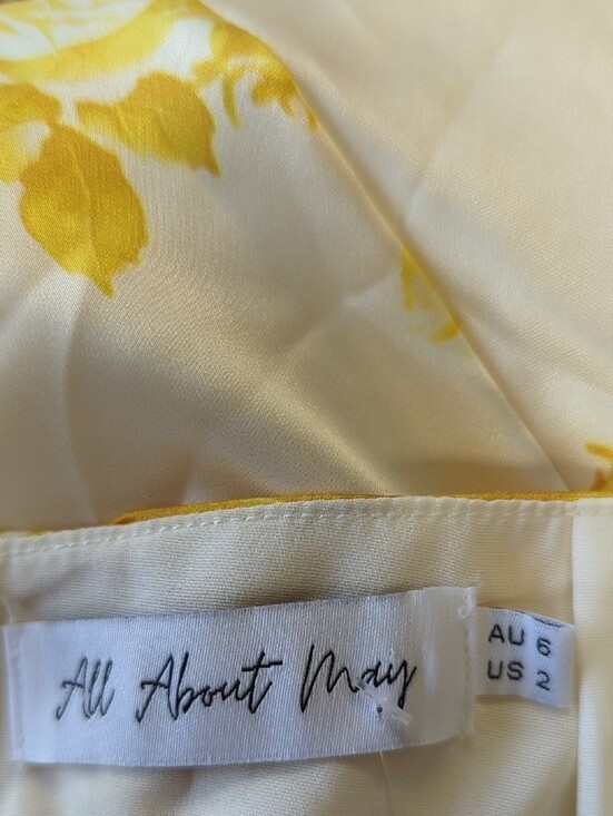 00556 All About May Floral Satin Midi Dress Yellow size 2 sexy evening wedding