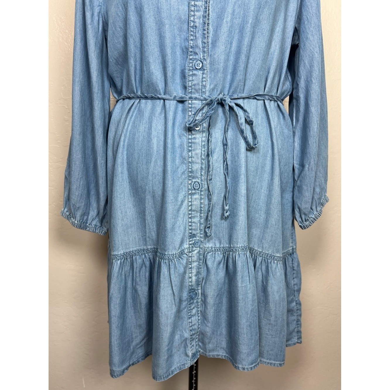 BEACHLUNCHLOUNGE Women’s Size XL Medium Wash Chambray Long Sleeve Shirt Dress