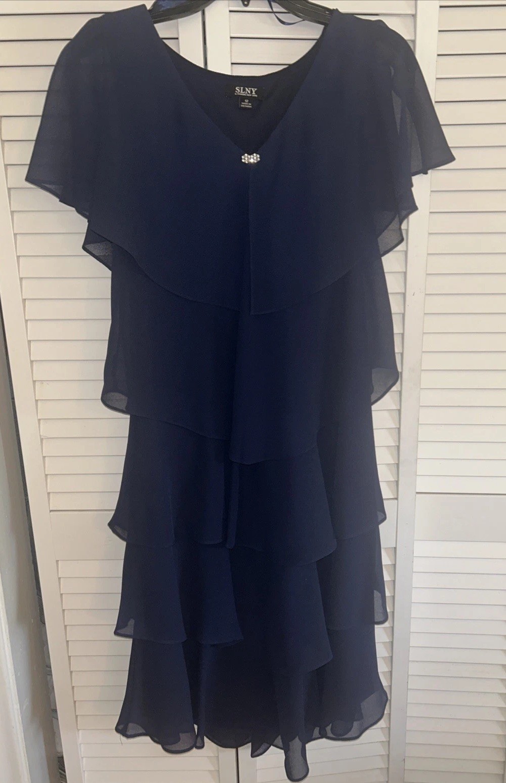 SLNY Formal Georgette Ruffle Tiered Sleeveless Dress Navy Blue Size 12