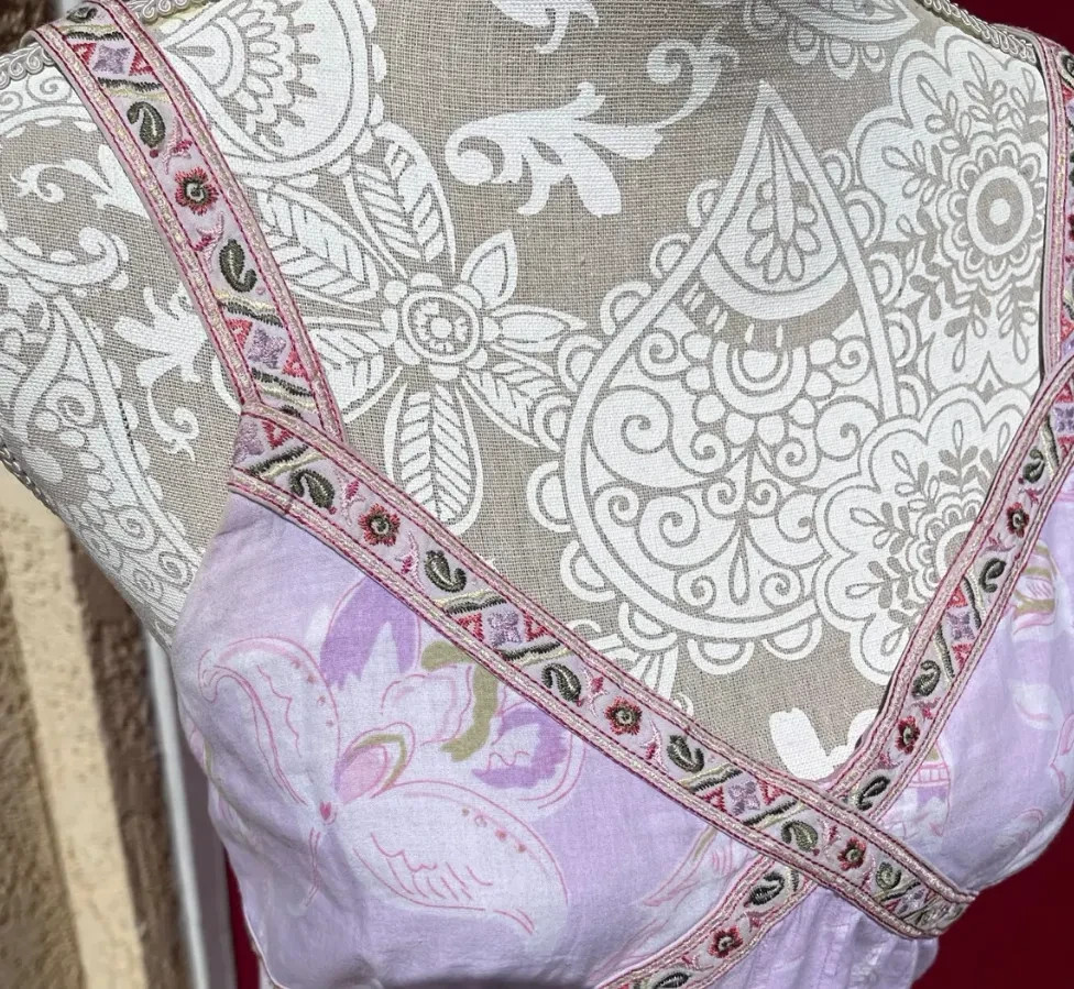 READ! Vintage 90s Lilac Soft Floral Ornate Trim Empire-Waist Flared Mini Dress