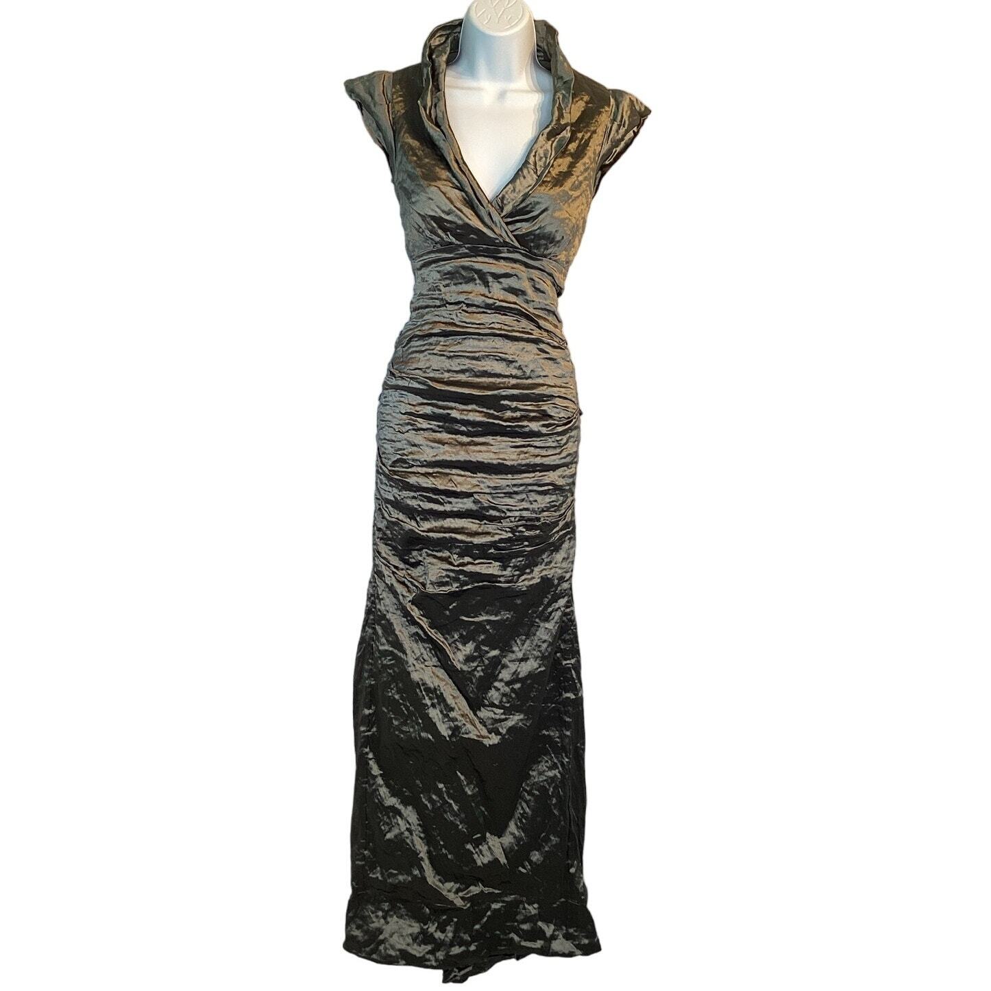 Nicole Miller Metallic Taffeta Crinkle Stretch Mermaid V-Neck Gown Green 2