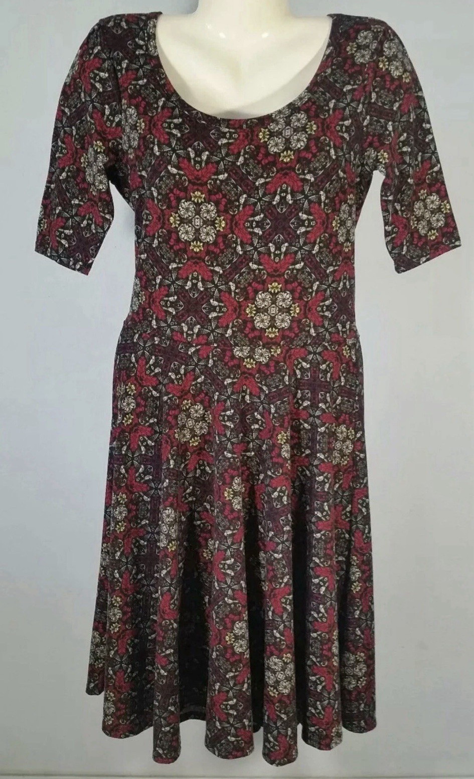 LuLaRoe Nicole Fit & Flare Dress M Black Red Beige Floral 3/4 Scoop Knee