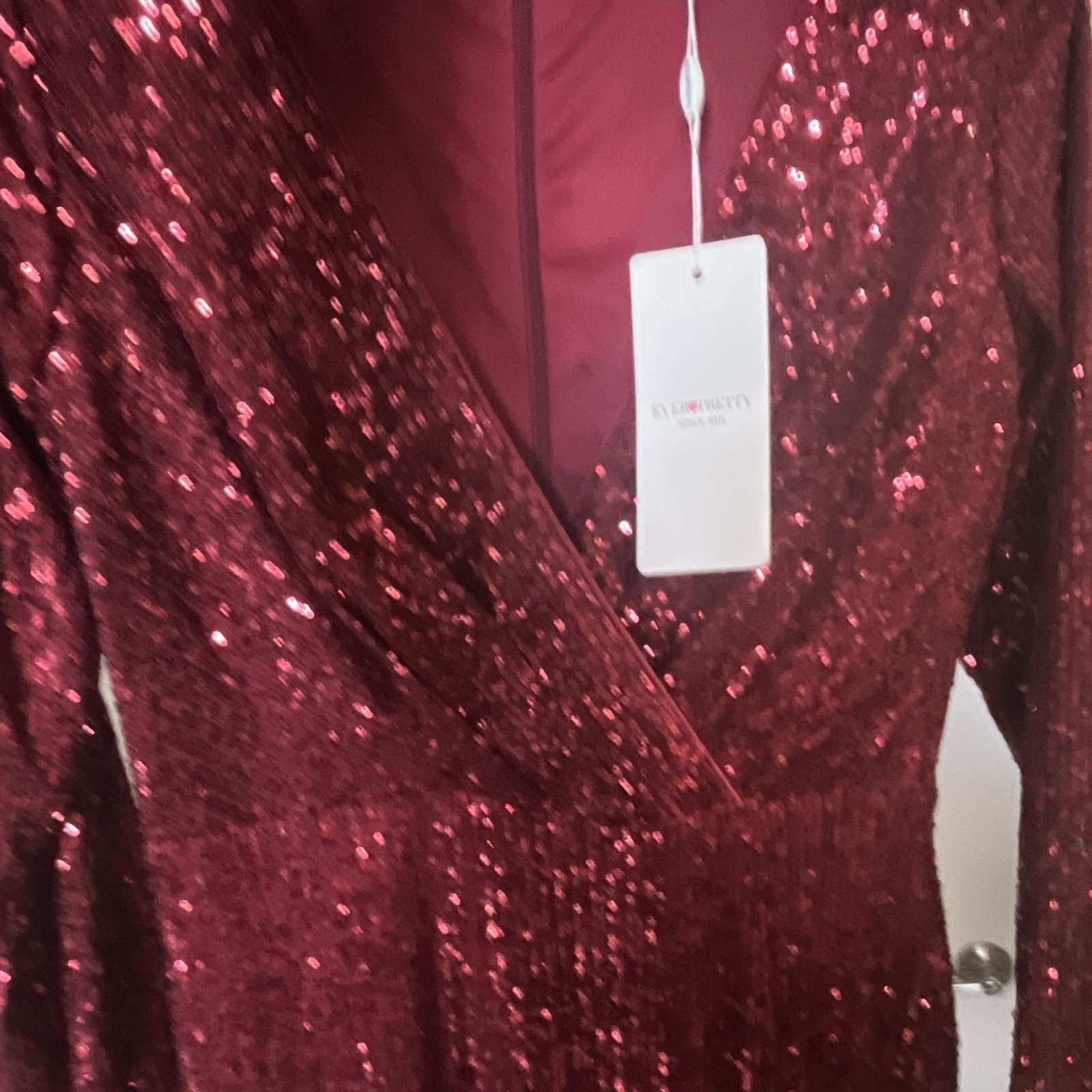 Ever-Pretty Burgundy Sequin V-Neck 3/4 Sleeve Maxi Dress Side Slit M
