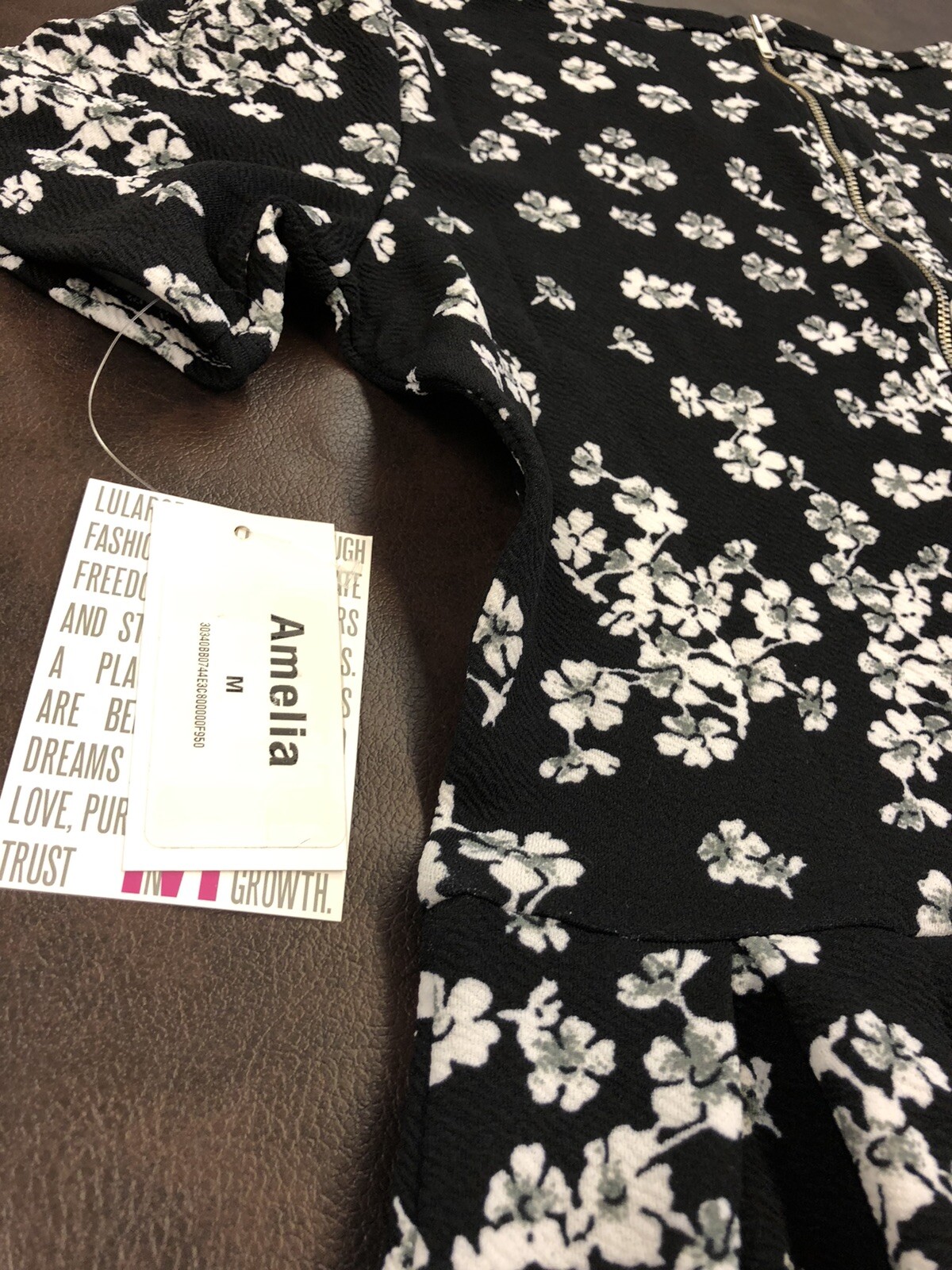Lularoe Medium NWT Women Amelia Black White Cherry Blossom Pleated Dress 🦄 8-10