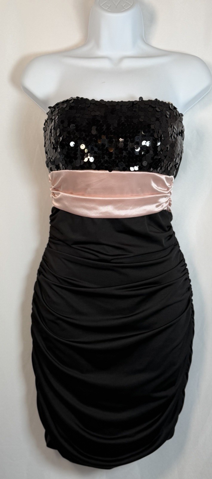 Speechless Strapless Sequin Ruched Cocktail Dress Black Pink Women’s Medium