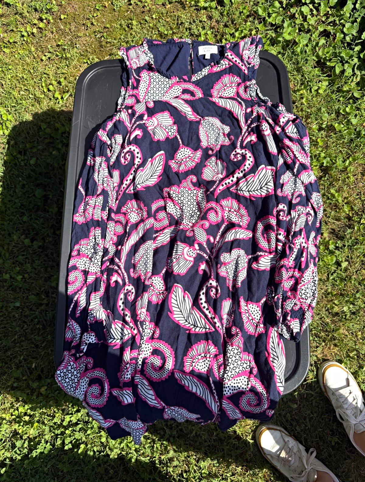 Crown & Ivy Women’s Short Sundress Paisley Sleeveless Blue Pink White S