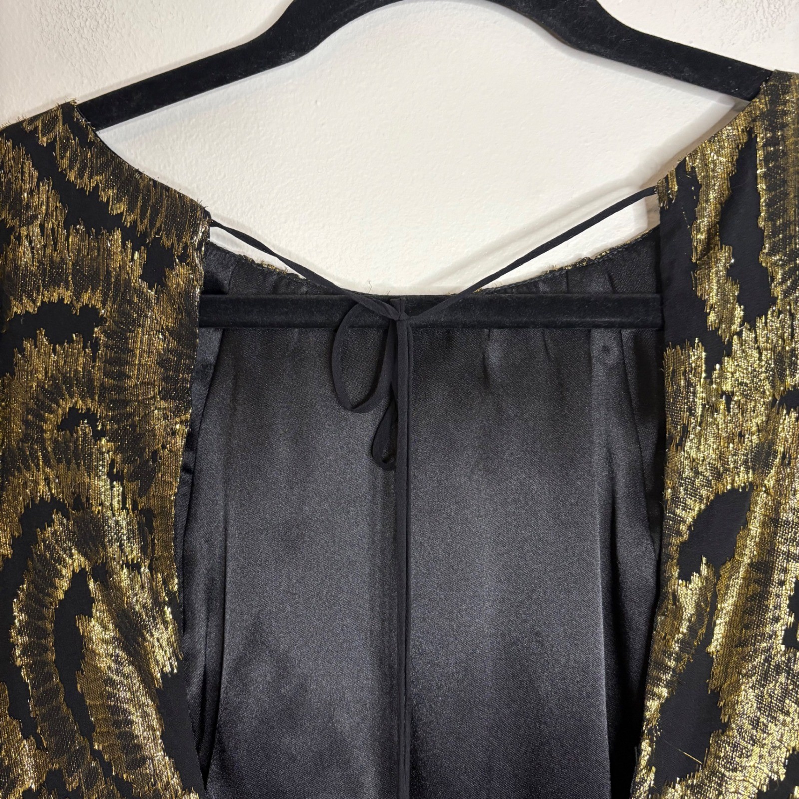 Milly New York Black Gold Metallic Silk Long Sleeve Dress with Tie Back Size 6