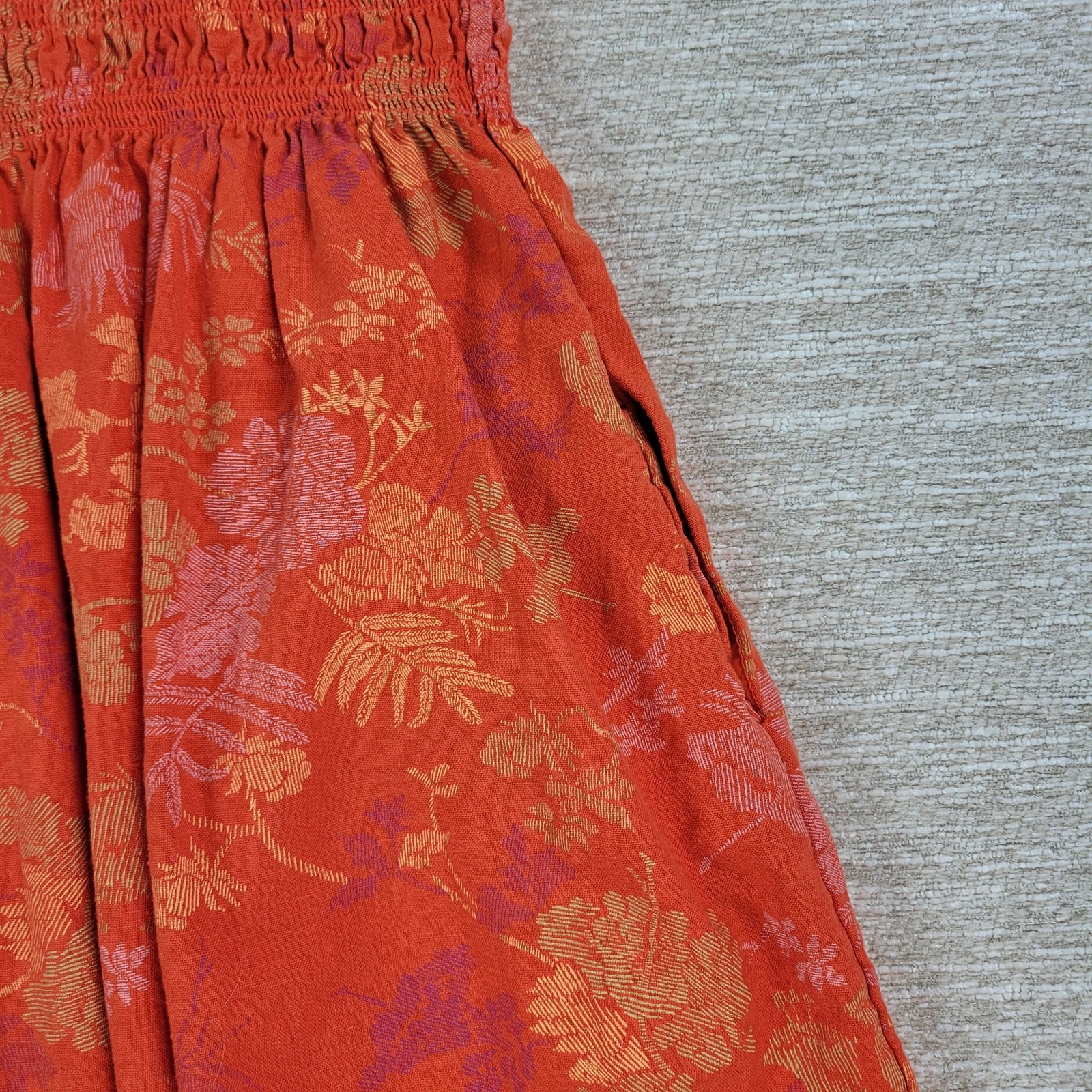 Universal Thread Dress Womens Medium Orange Smocked Top Adjustable Straps Summer