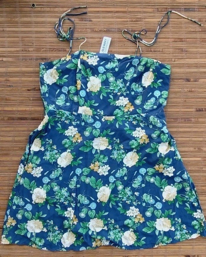 NWT Old Navy Cami Women’s Blue Floral Roses Strap Mini Sun Dress Pockets Sz XL