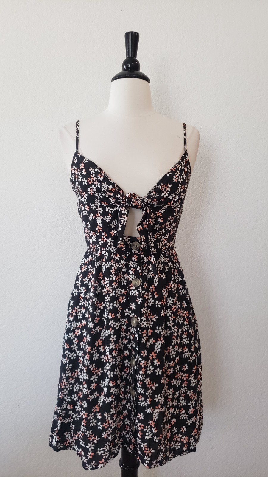 New Dress Size Small XS Black Floral Button Front Tie Pockets