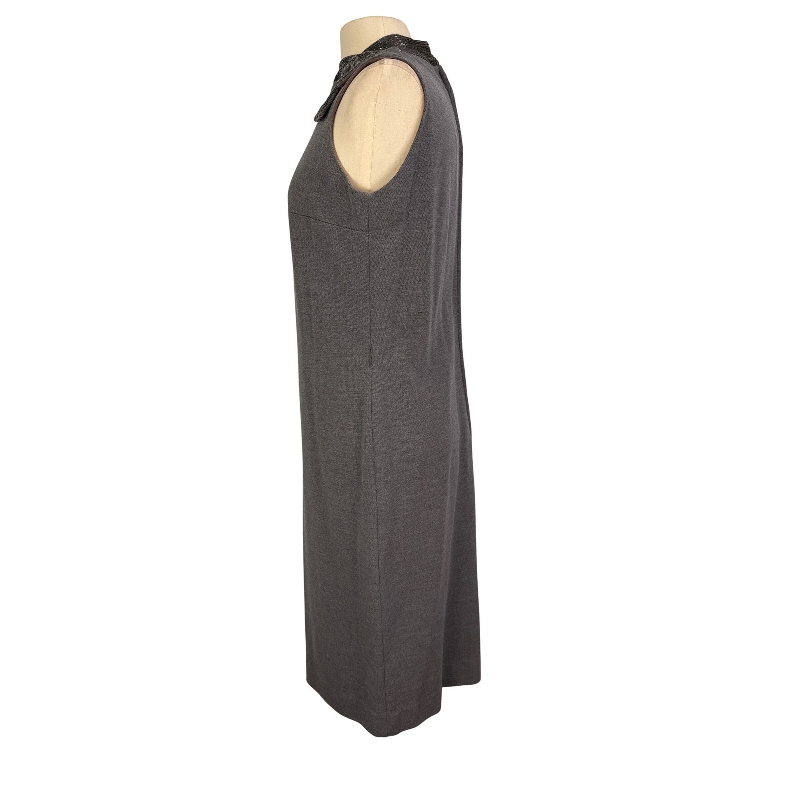 Vintage Grey Sleeveless Knit Sheath Dress Beaded Collar Bow Accent, 38 bust
