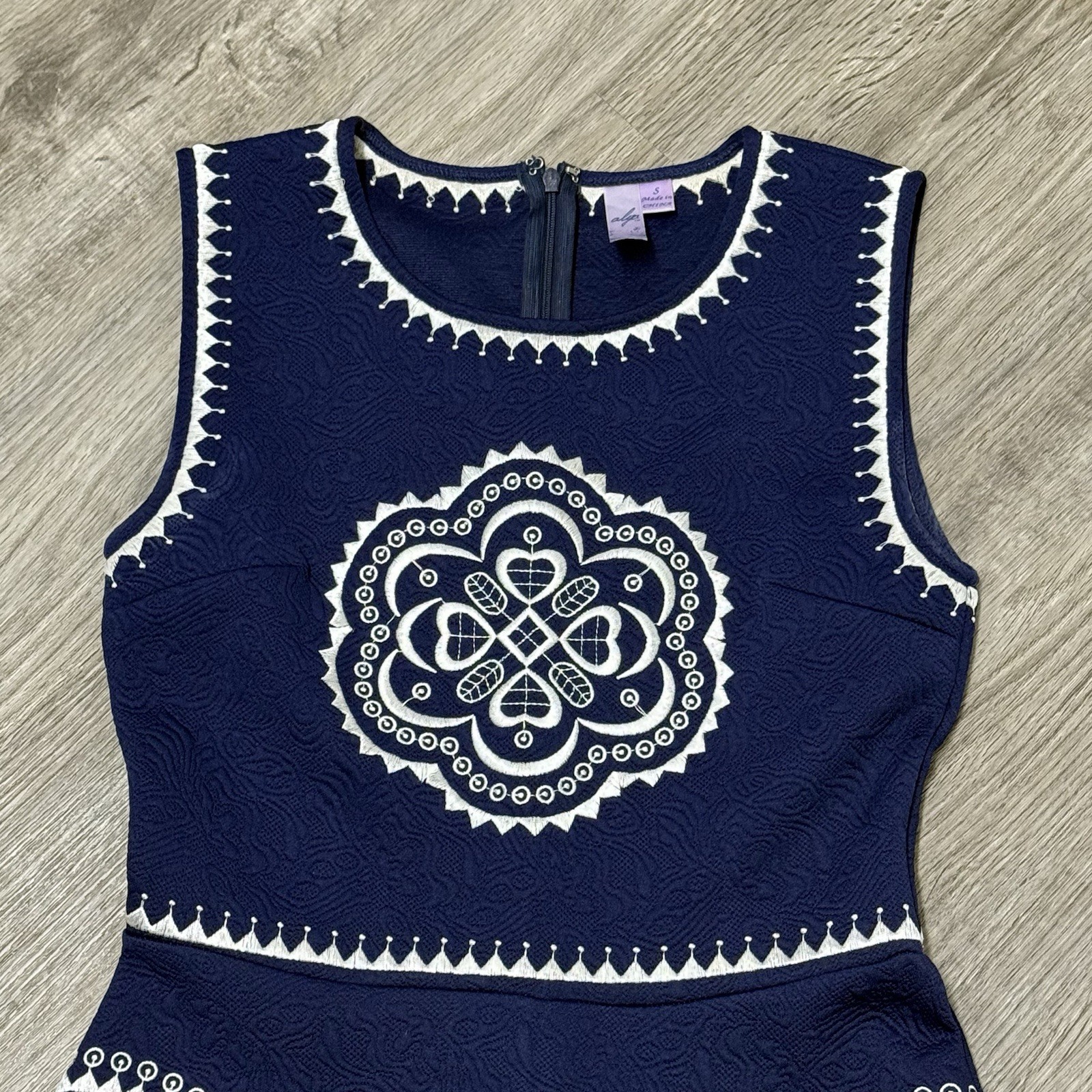 Vintage Folk Embroidered Navy A-Line Dress Boho Cottagecore Retro Small Alya