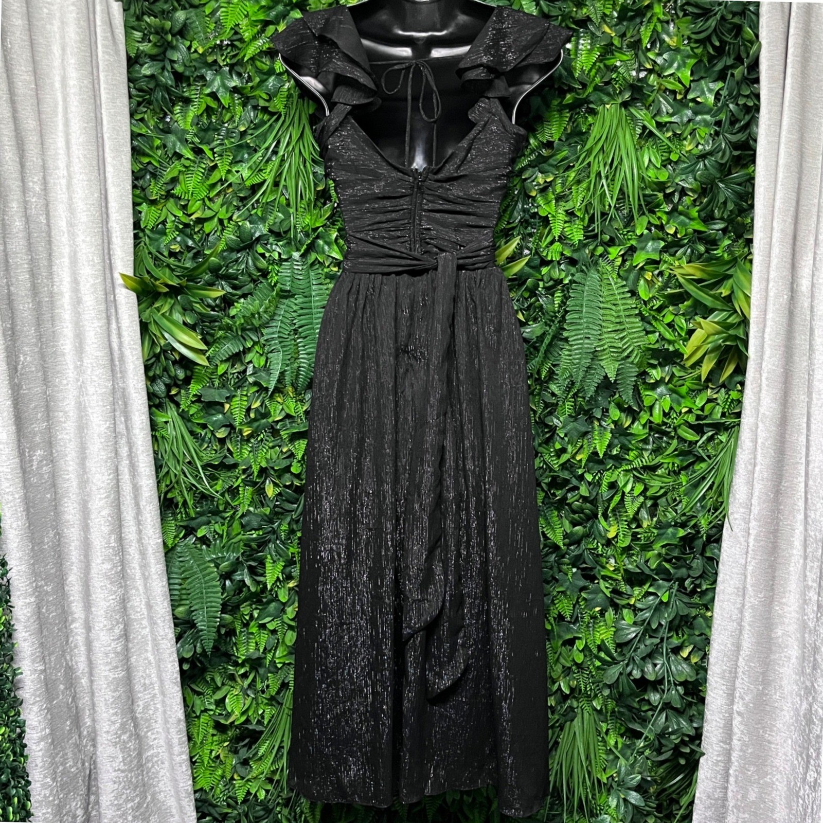 Francesca’s Melliny Dress Small Black Metallic Ruffle Midi Coccktail 4088 NWT