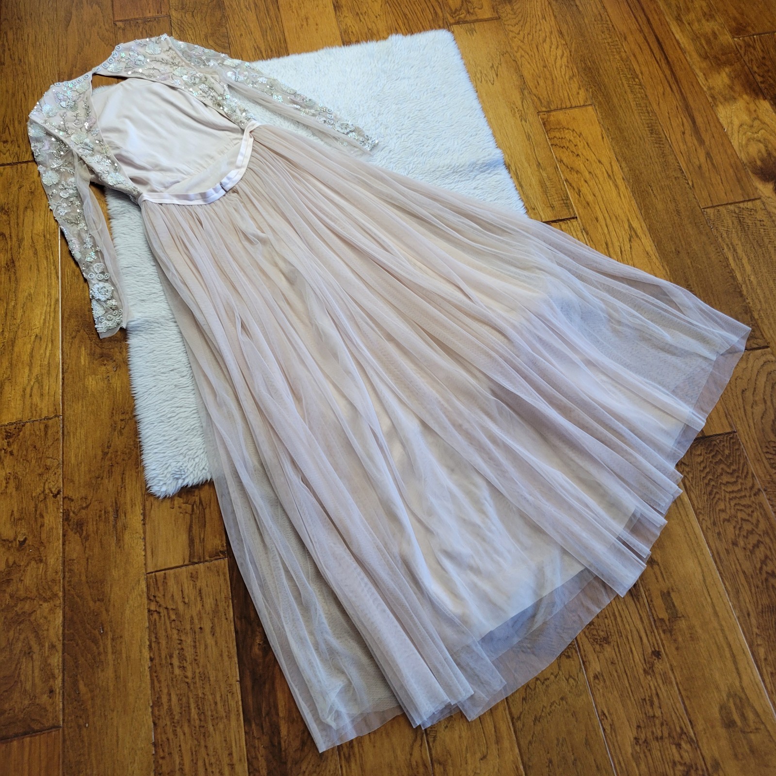 Needle & Thread Butterfly Gown Backless Tulle Embellished Dress Size 6 Pink