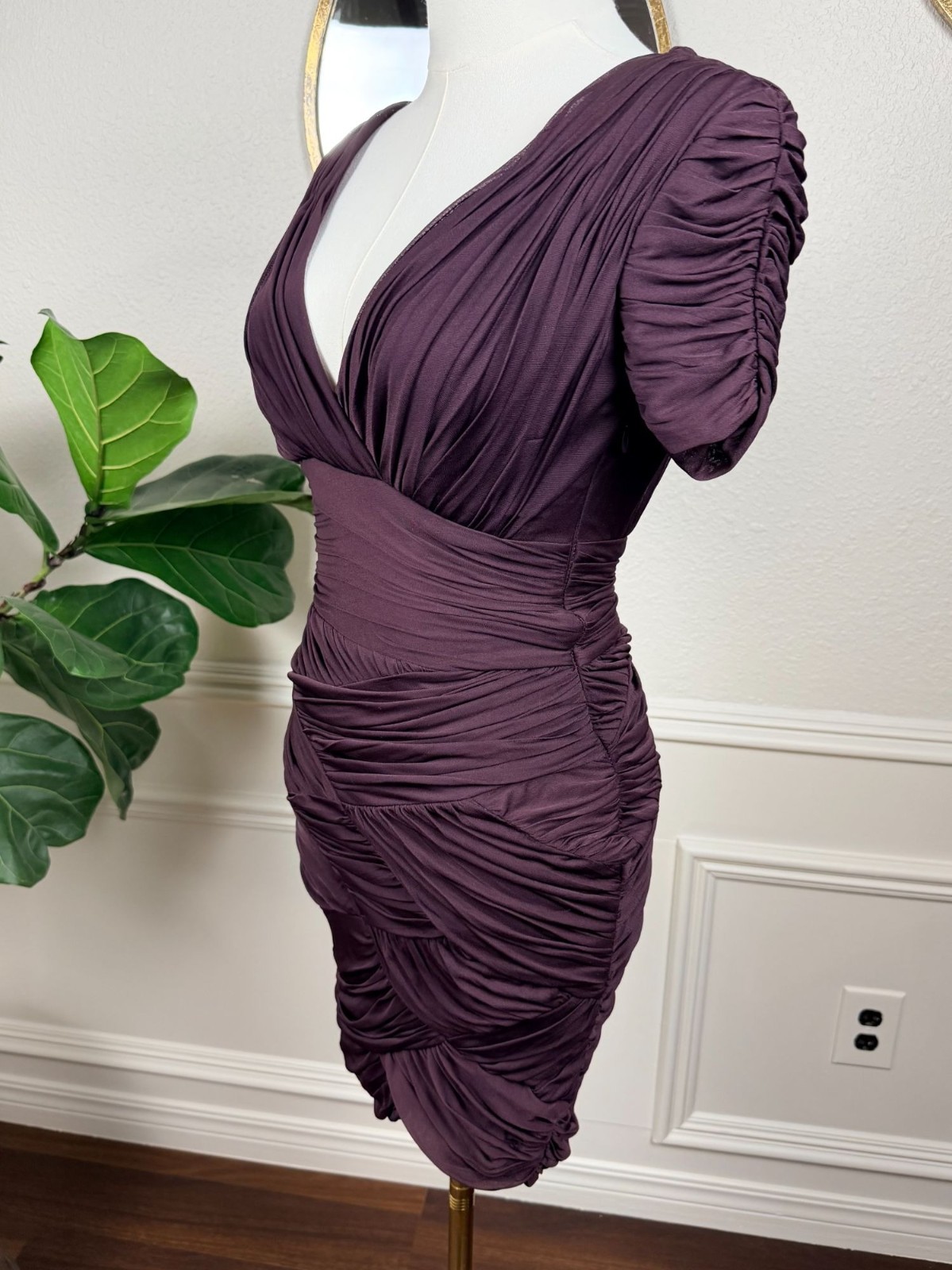 Sultry Elegance Halston Heritage Rich Girl Cocktail Dress | XS | Aubergine