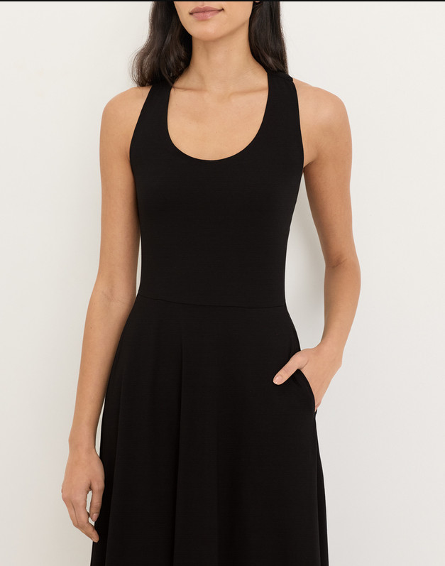 PACT Organic Fit & Flare Open Back Maxi Dress – Black (NEW)