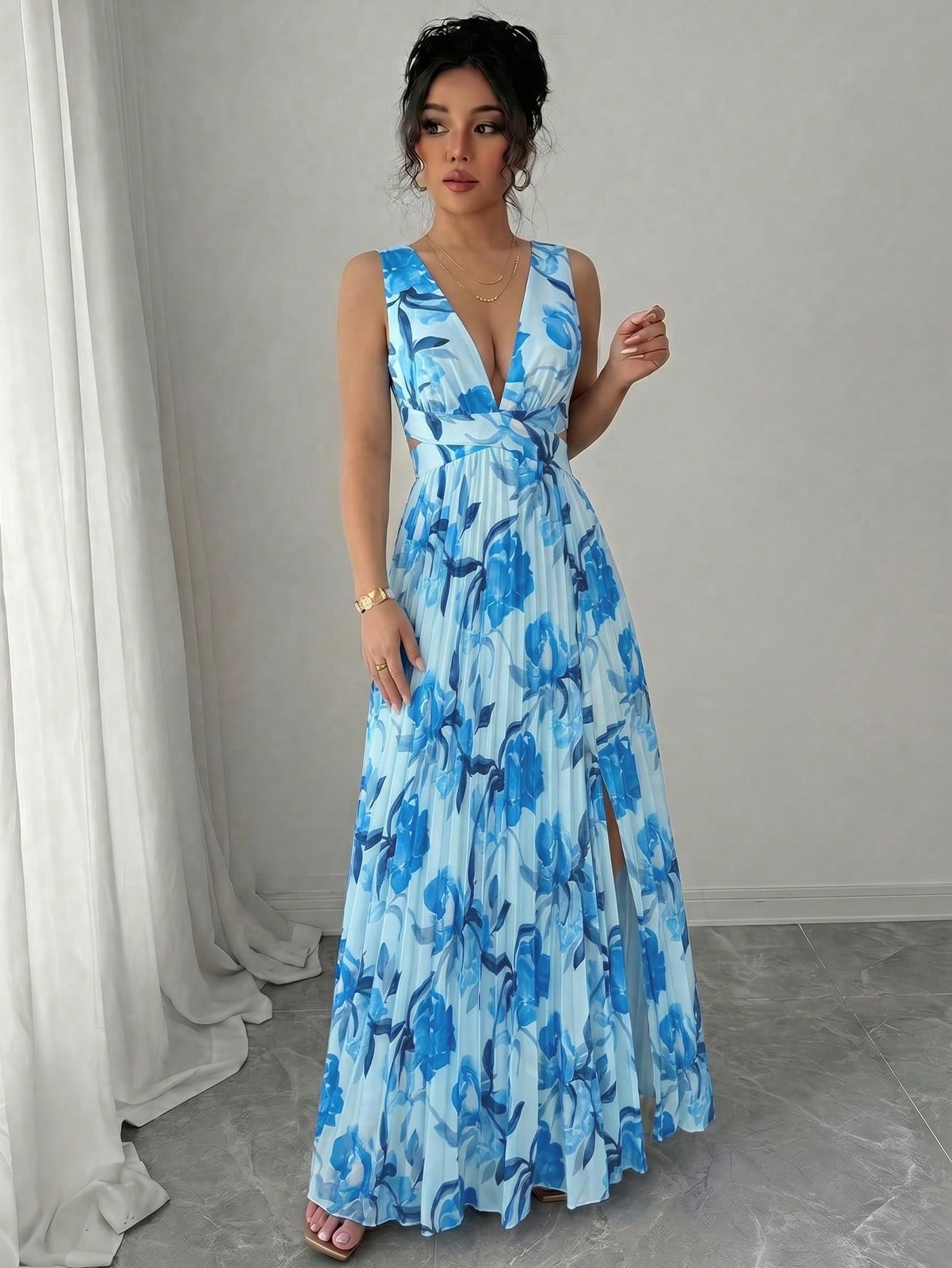 Sleeveless V Neck A Line Maxi Dress with Ruffle and Floral