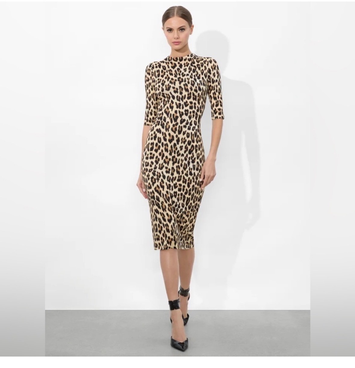 Alice and Olivia Bodycon Animal Print Midi Dress 8 City Classic Capsule $330
