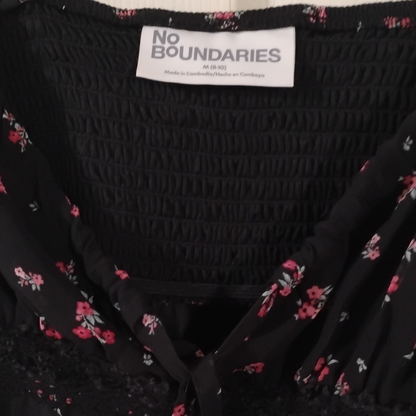 No Boundaries Black Floral Maxi Dress V-Neck Strappy Sleeveless Size M (8-10)