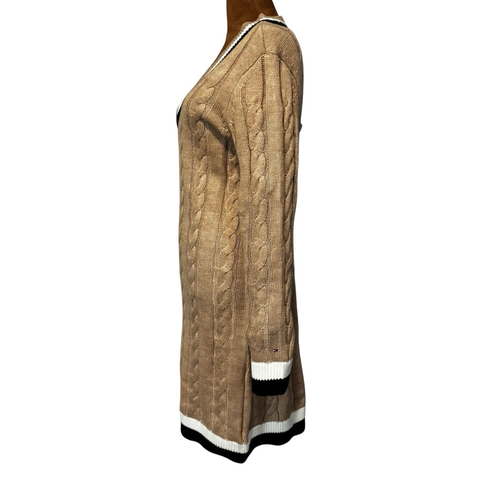Tommy Hilfiger Chunky Cable Knit Varsity Dress M V Neck Camel Preppy Old Money