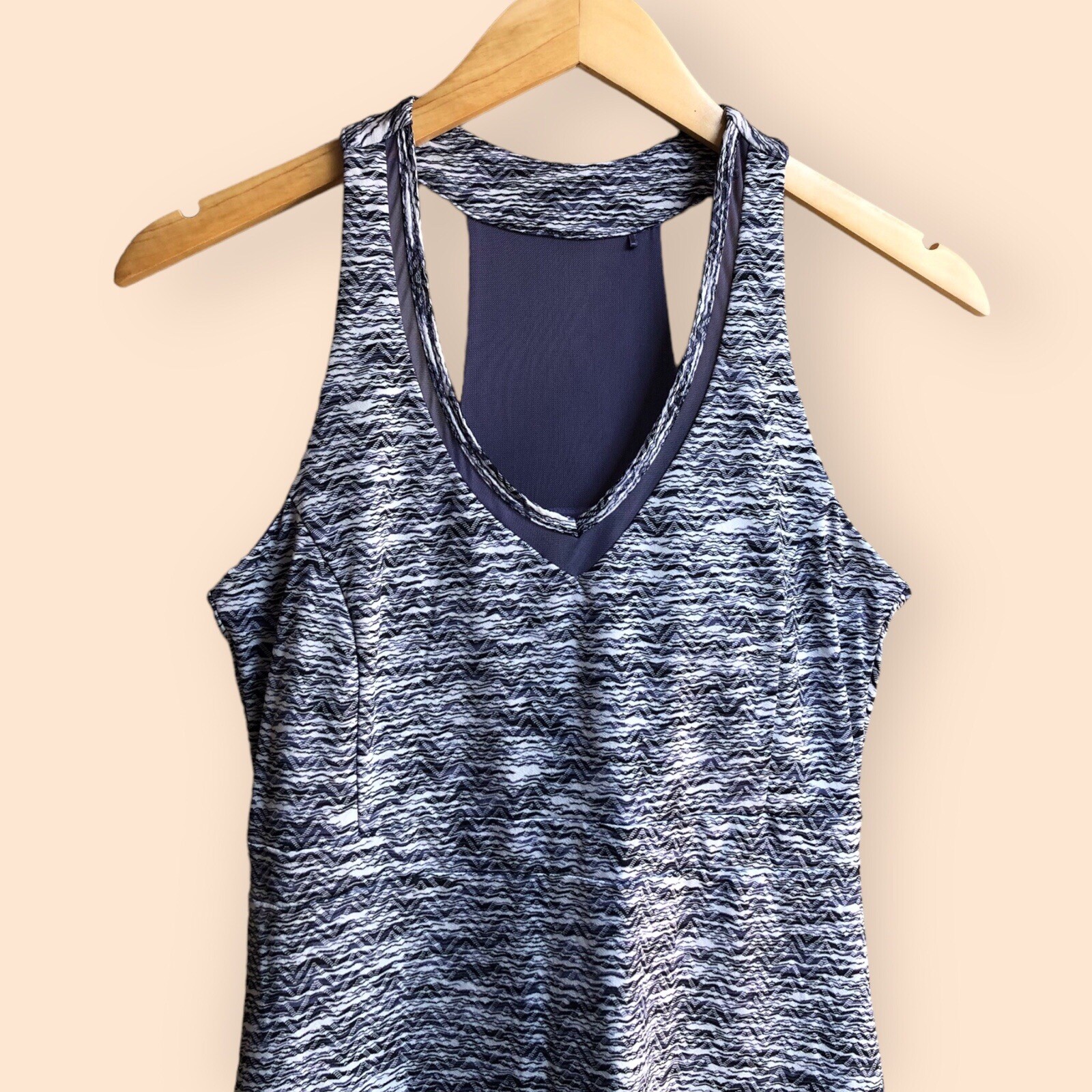 MPG Racerback Purple Patterned Athletic Dress Sports Bra Top Golf Tennis Women S