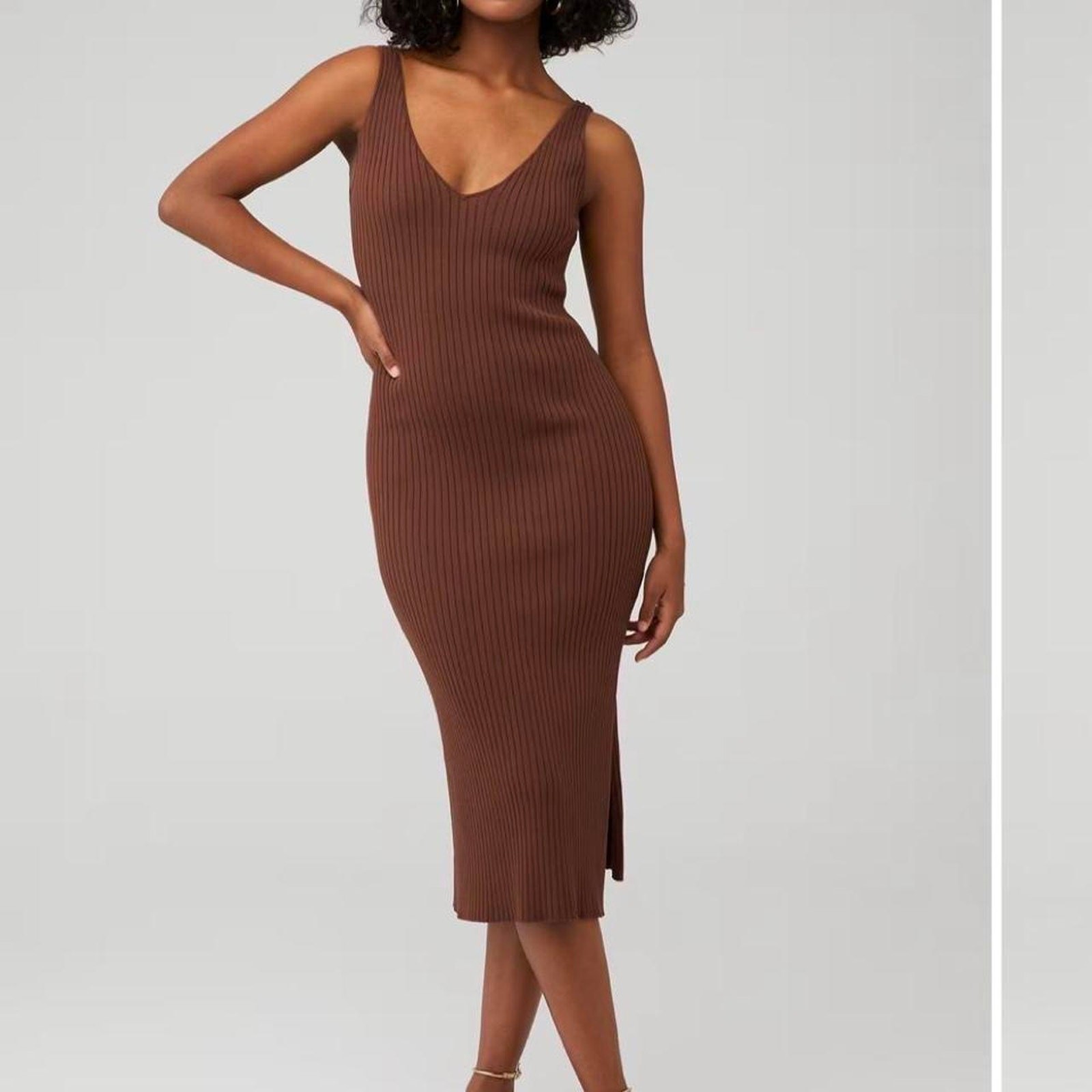 Line dot hall sweater dress