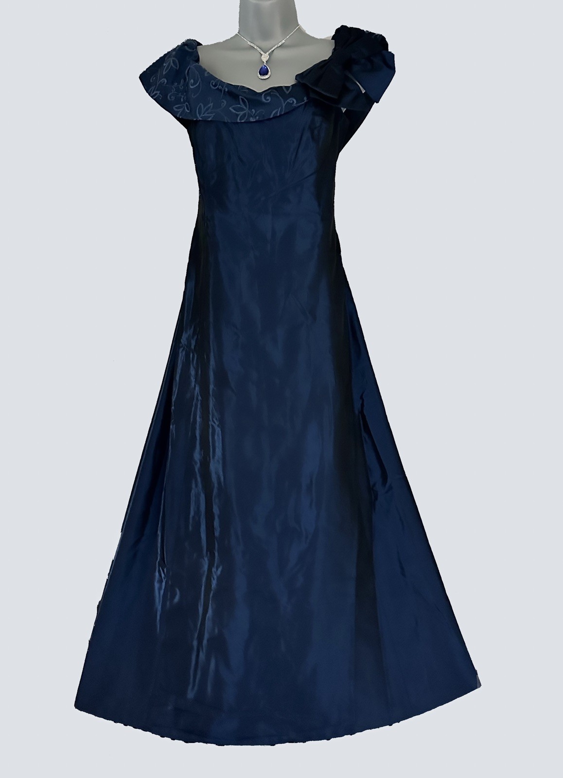 Chou Chou midnight blue embroidered/bow detail occasion long evening dress 14