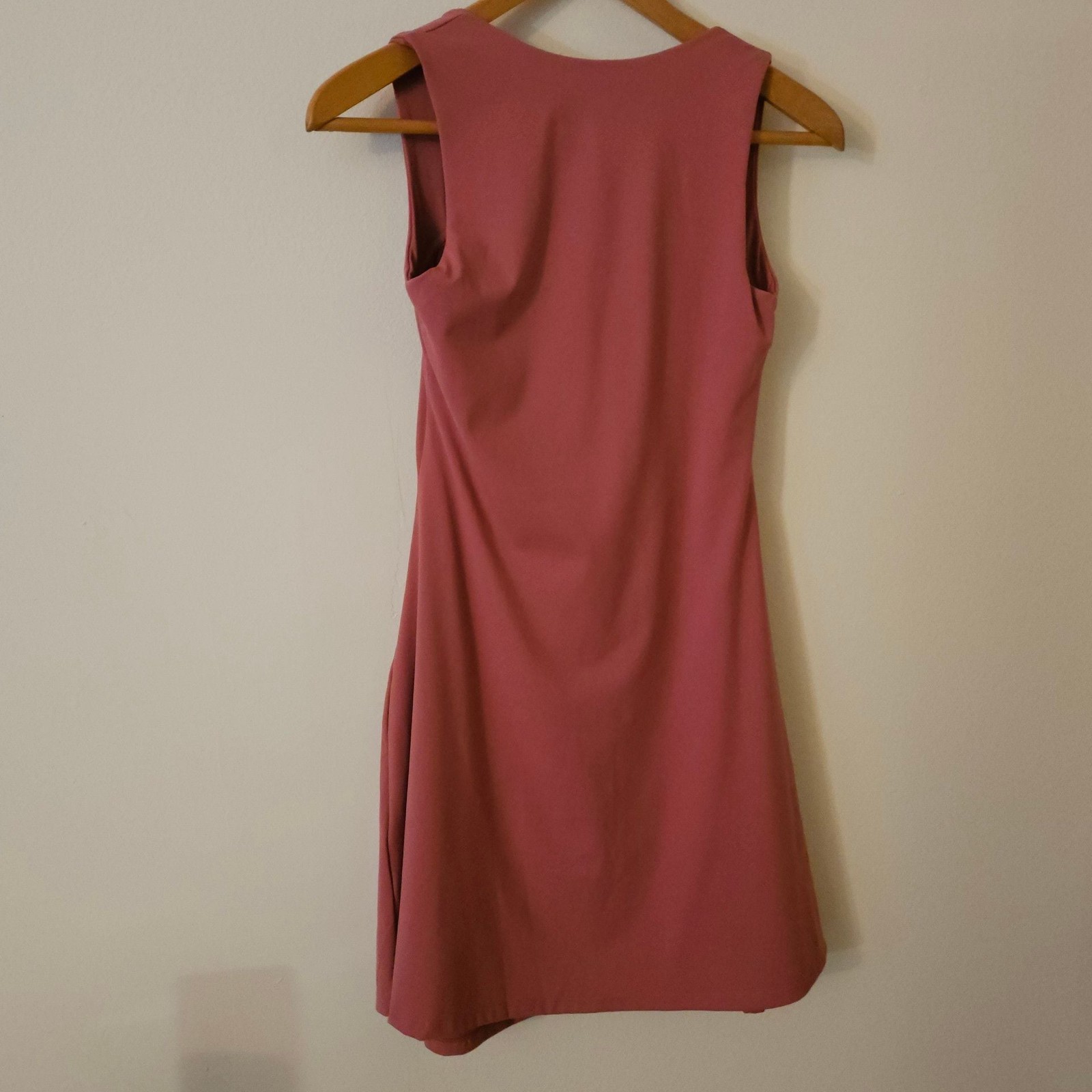 Qinsen Square Neck Sleeveless Athletic Mini Dress