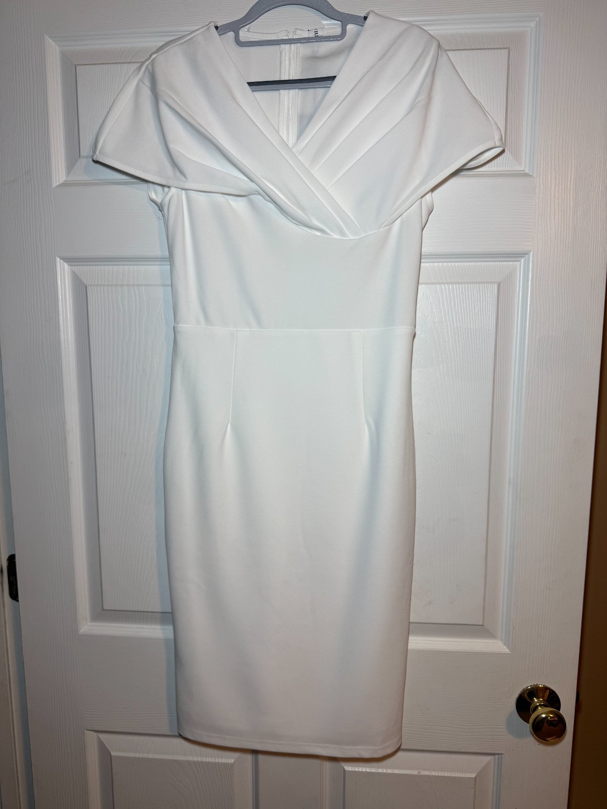 Mooyius White Draped V-Neck Crossover Bodycon Midi Dress Medium NWT SOLD OUT