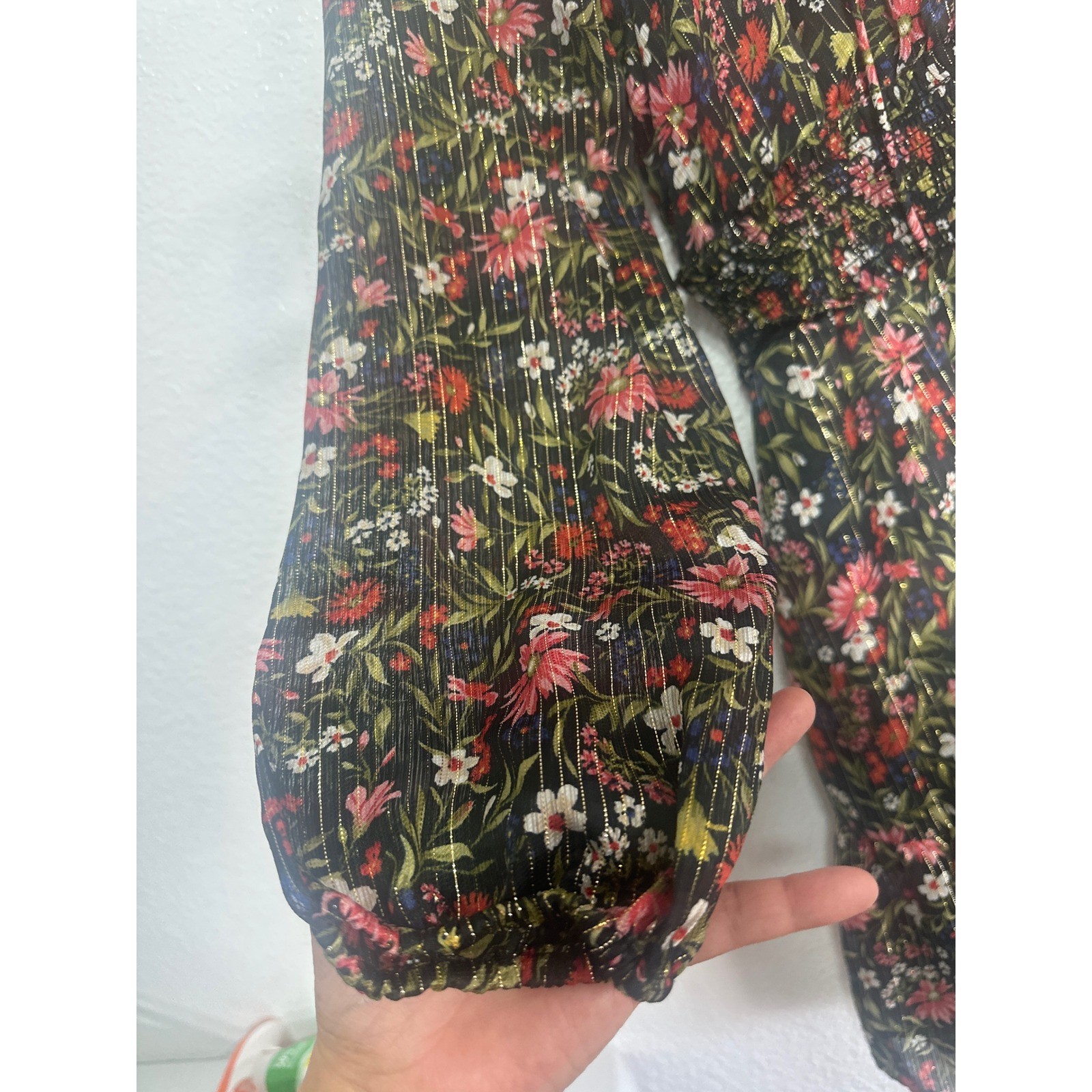 Old Navy Floral Metallic Lurex Smocked Mini Dress Black Red Pink Gold Long Sleev