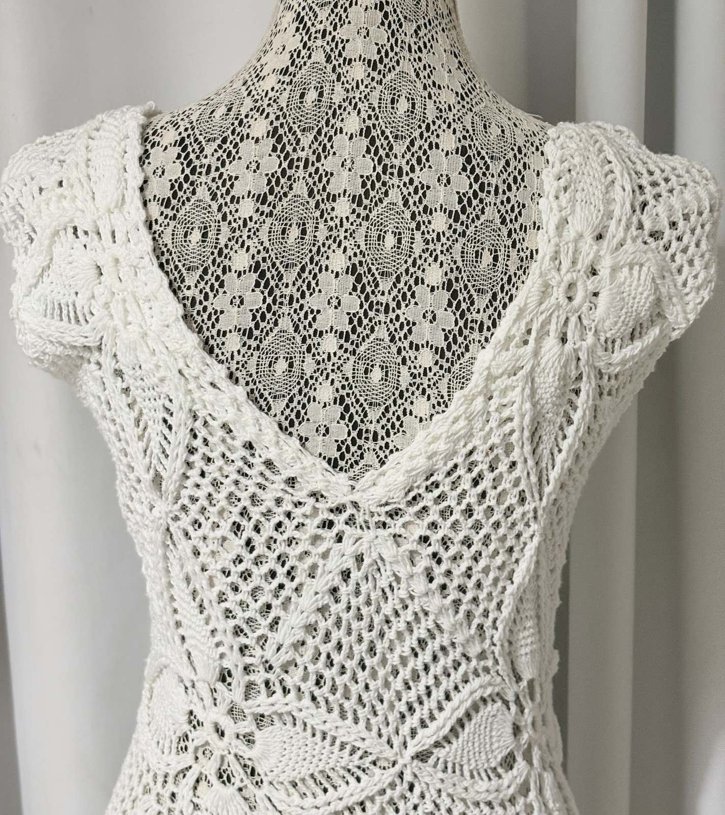 Sexy White Crocheted Mermaid Body Con Stretch Dress One Size Unbranded