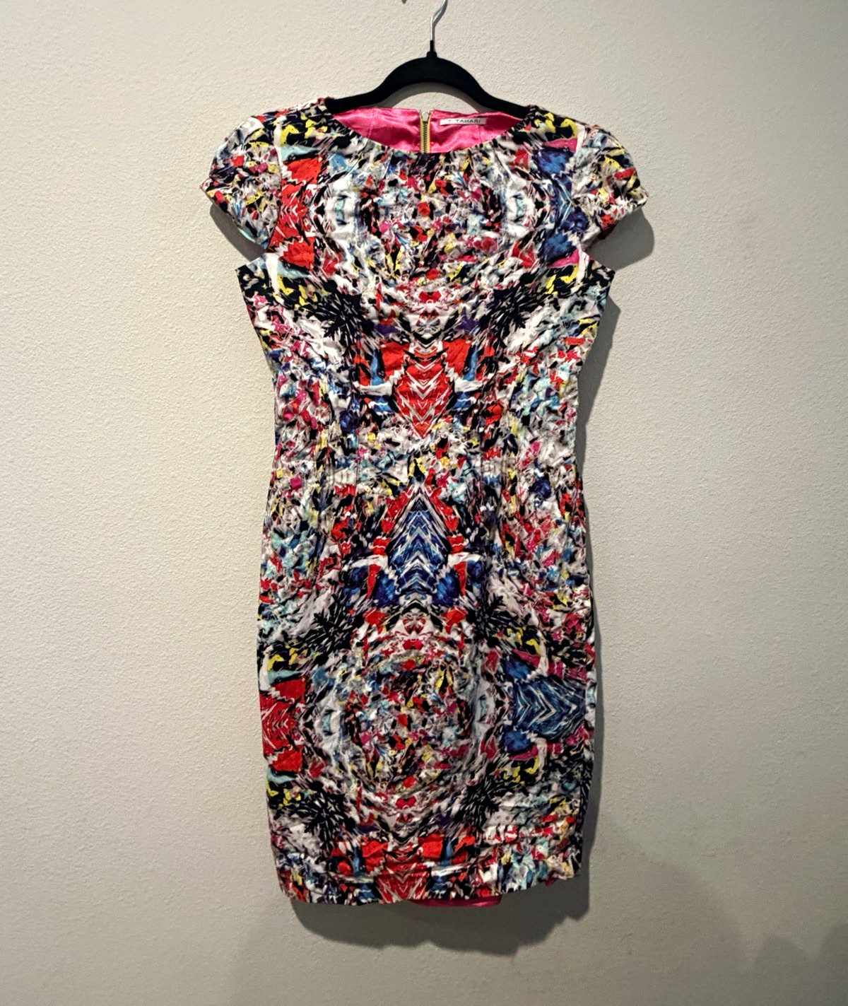 T Tahari Abstract Multicolor Sheath Dress Womens 6 Lined Cap Sleeve Zip