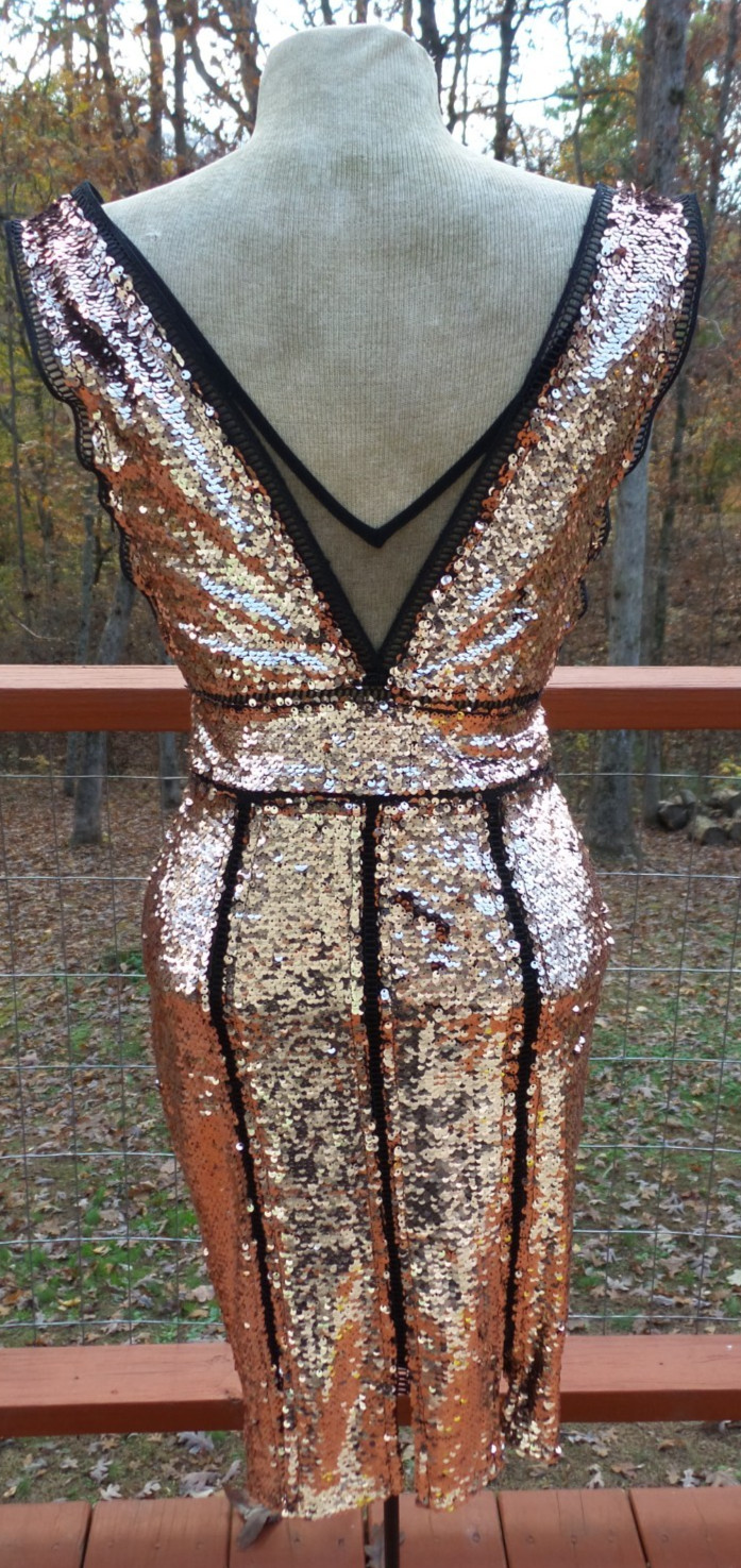 MATERIAL GIRLS Black w Rose Sequins Sexy Formal Holiday Evening Party Dress S