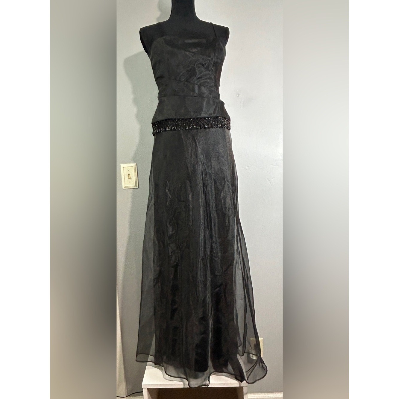 Crimson by Lawrence Kazar Black Chiffon Formal Evening Dress Size 8 USA